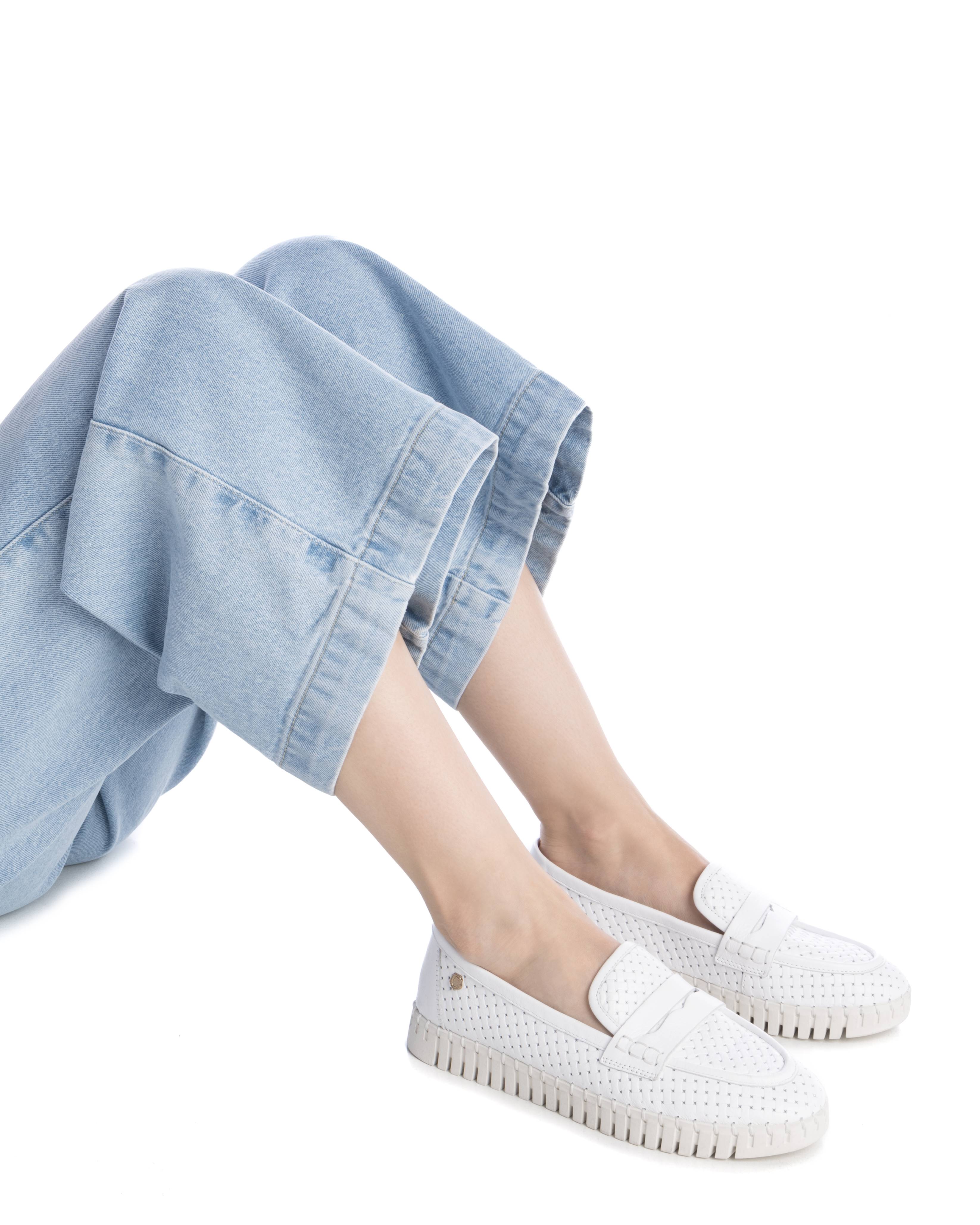 Mocassins de Pele Branco-2