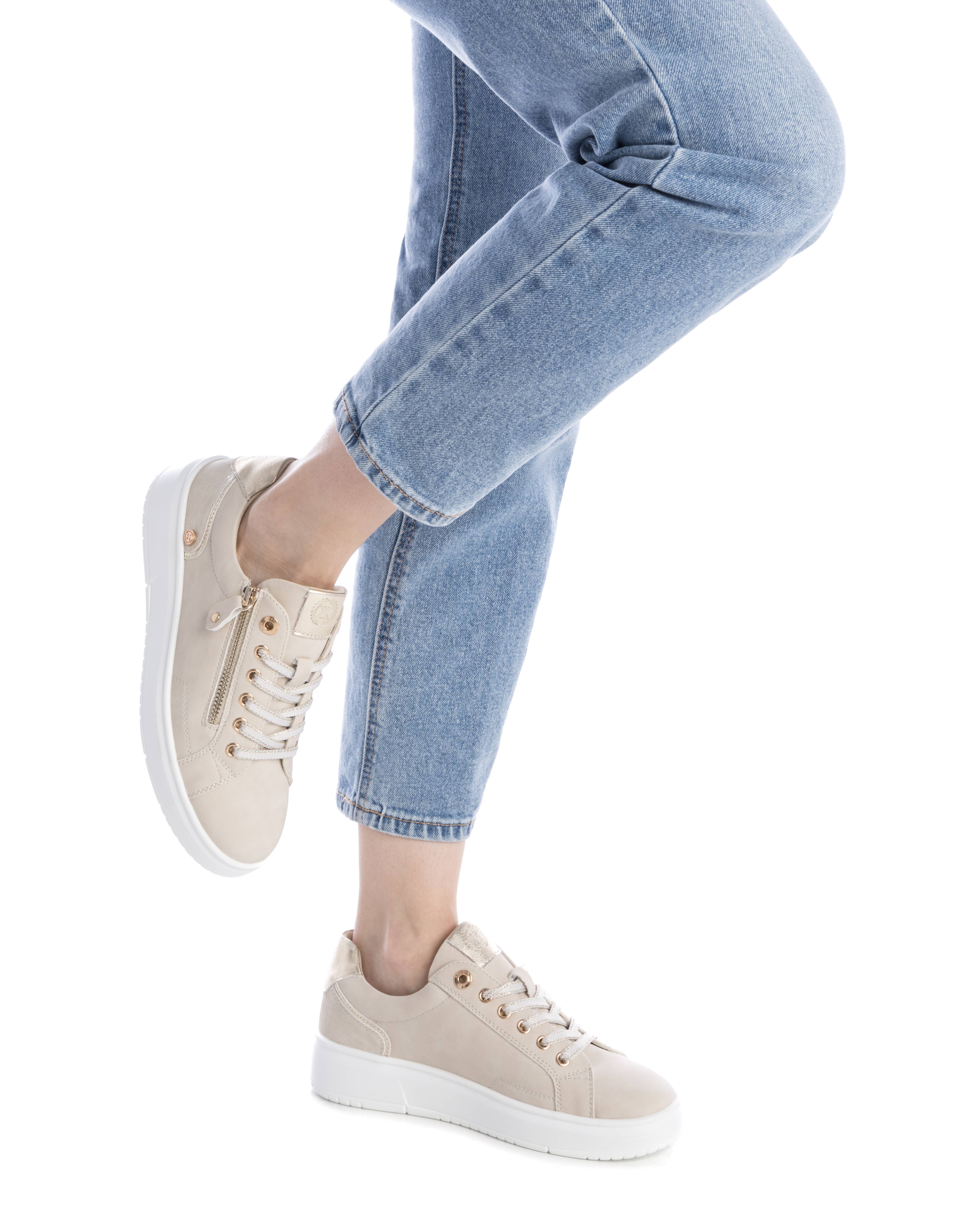 Sapatilhas Básicas com Fecho Zip Lateral Bege-2