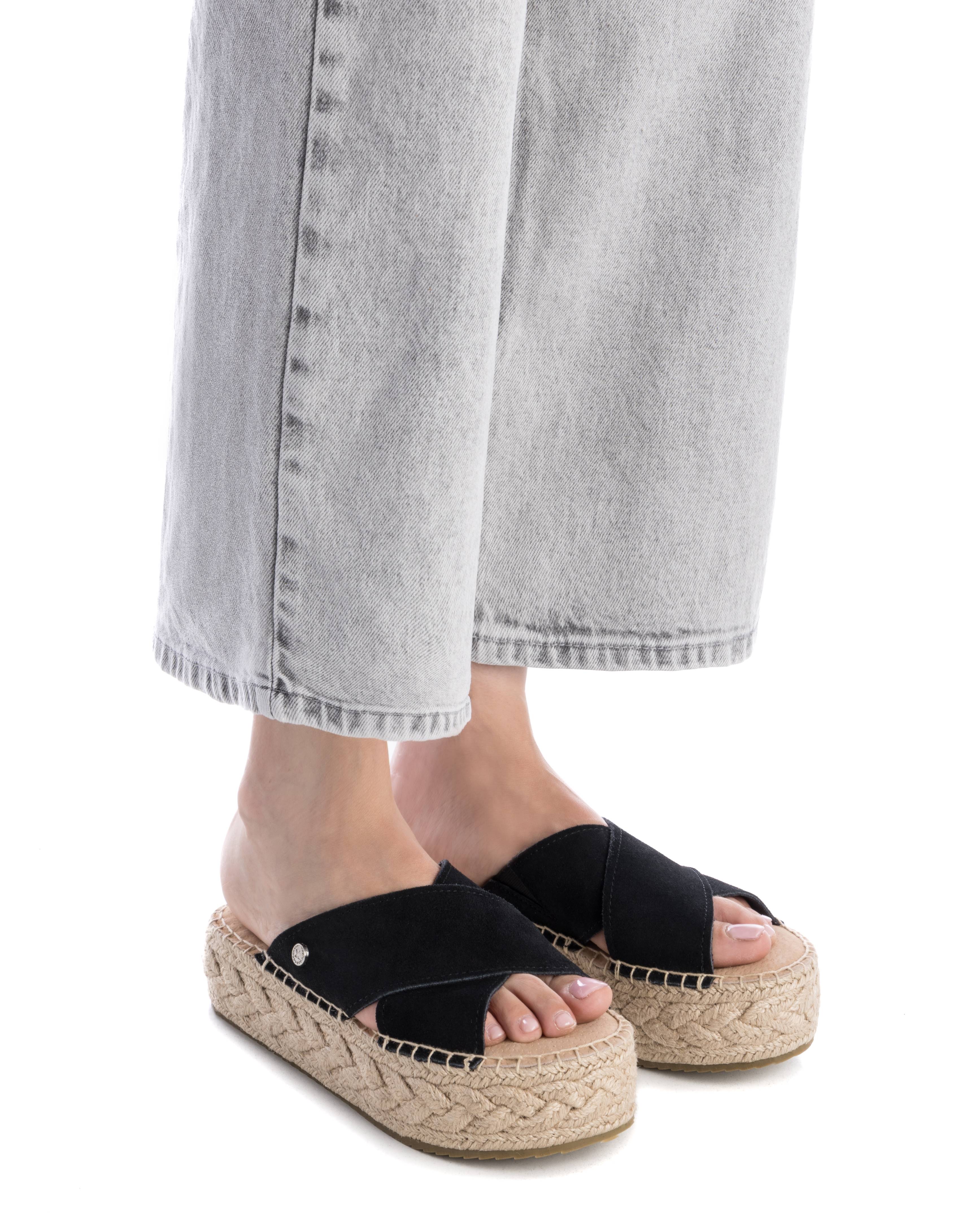 Sandálias de Pele Preto-2