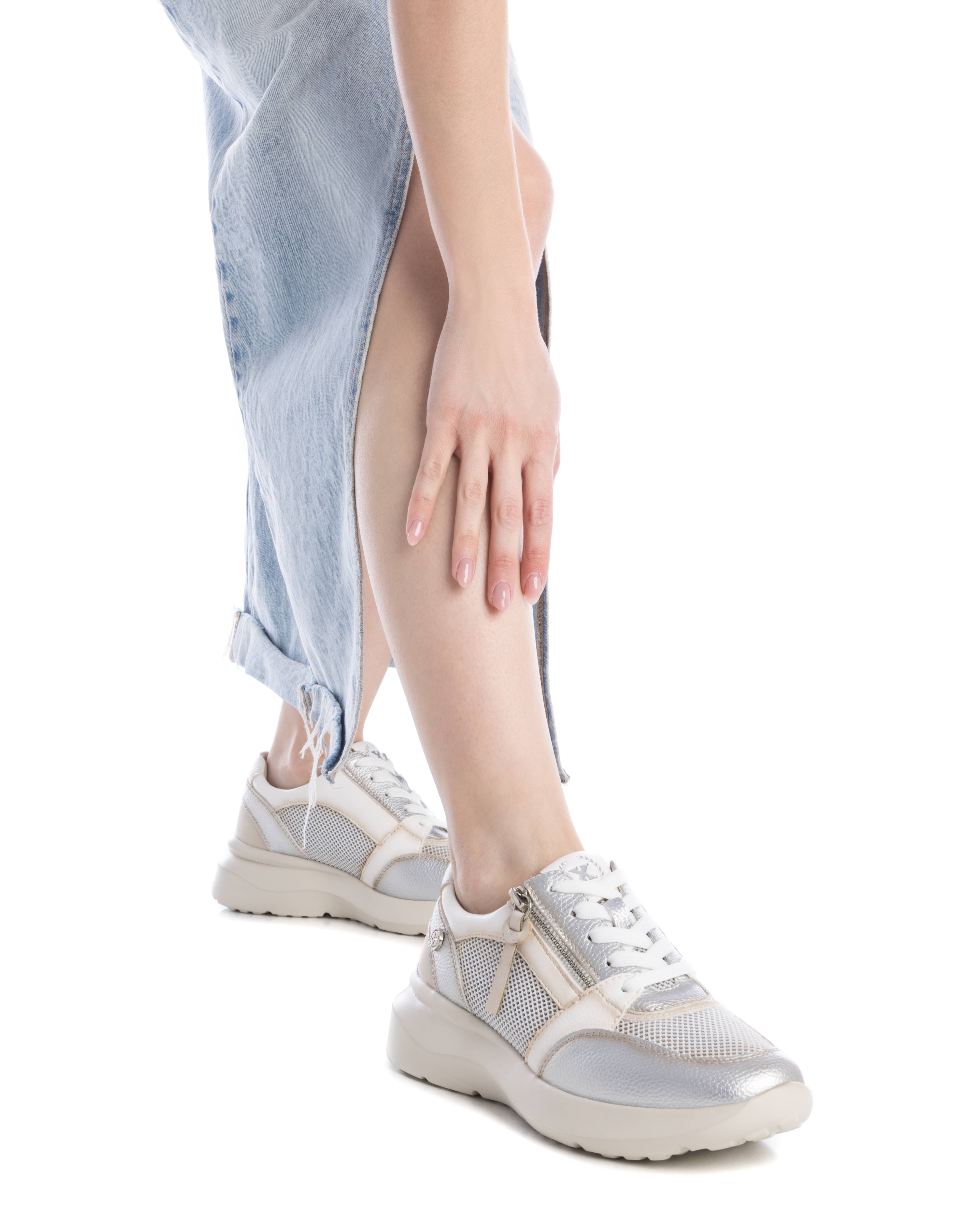 Sapatilhas Desportivas com Atacadores e Fecho Zip Lateral Prata-2