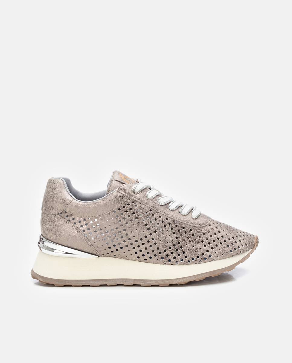 Imagem 0 de Sapatilhas com Cunha