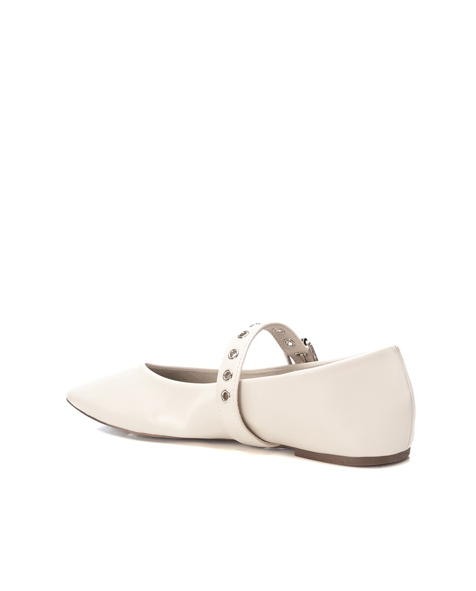 Sabrinas com Fecho de Fivela Branco-4
