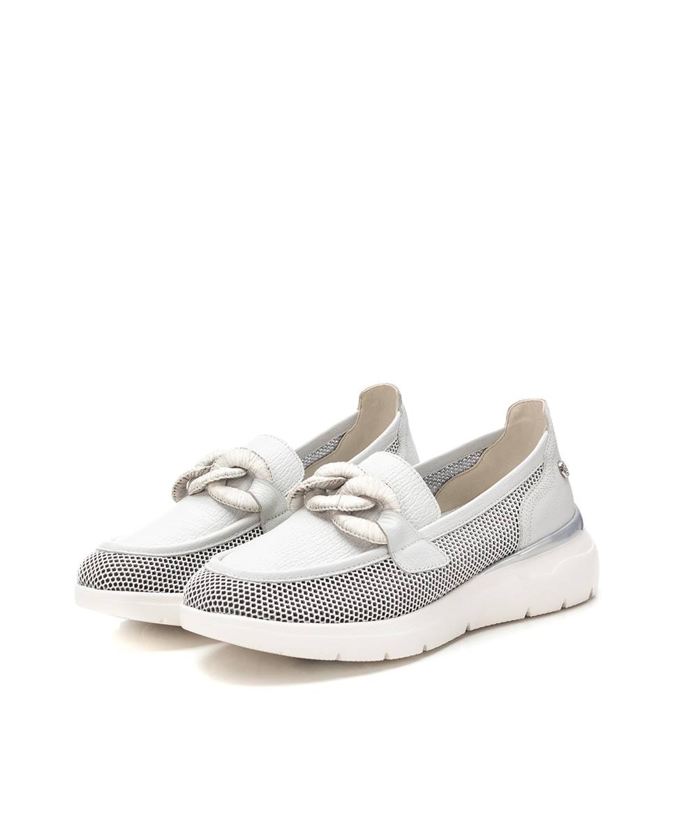 Mocassins de Pele com Sola de Borracha Branco / Preto-5