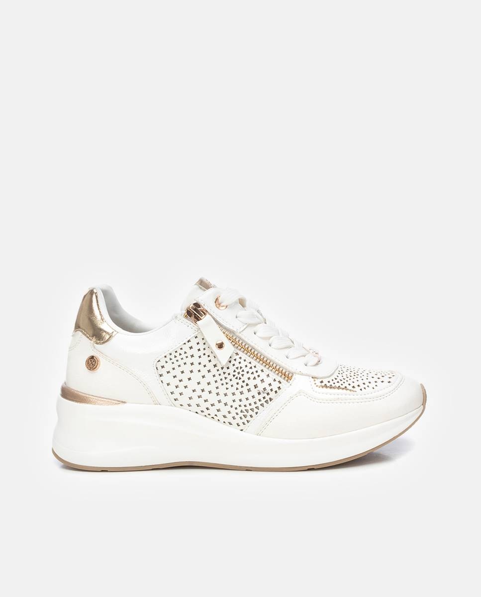 Imagem 0 de Sapatilhas com Cunha