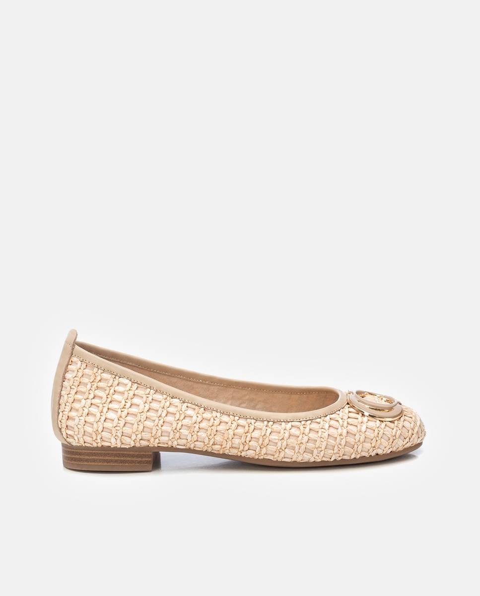 Imagem 0 de Sabrinas Rasas com Biqueira Redonda