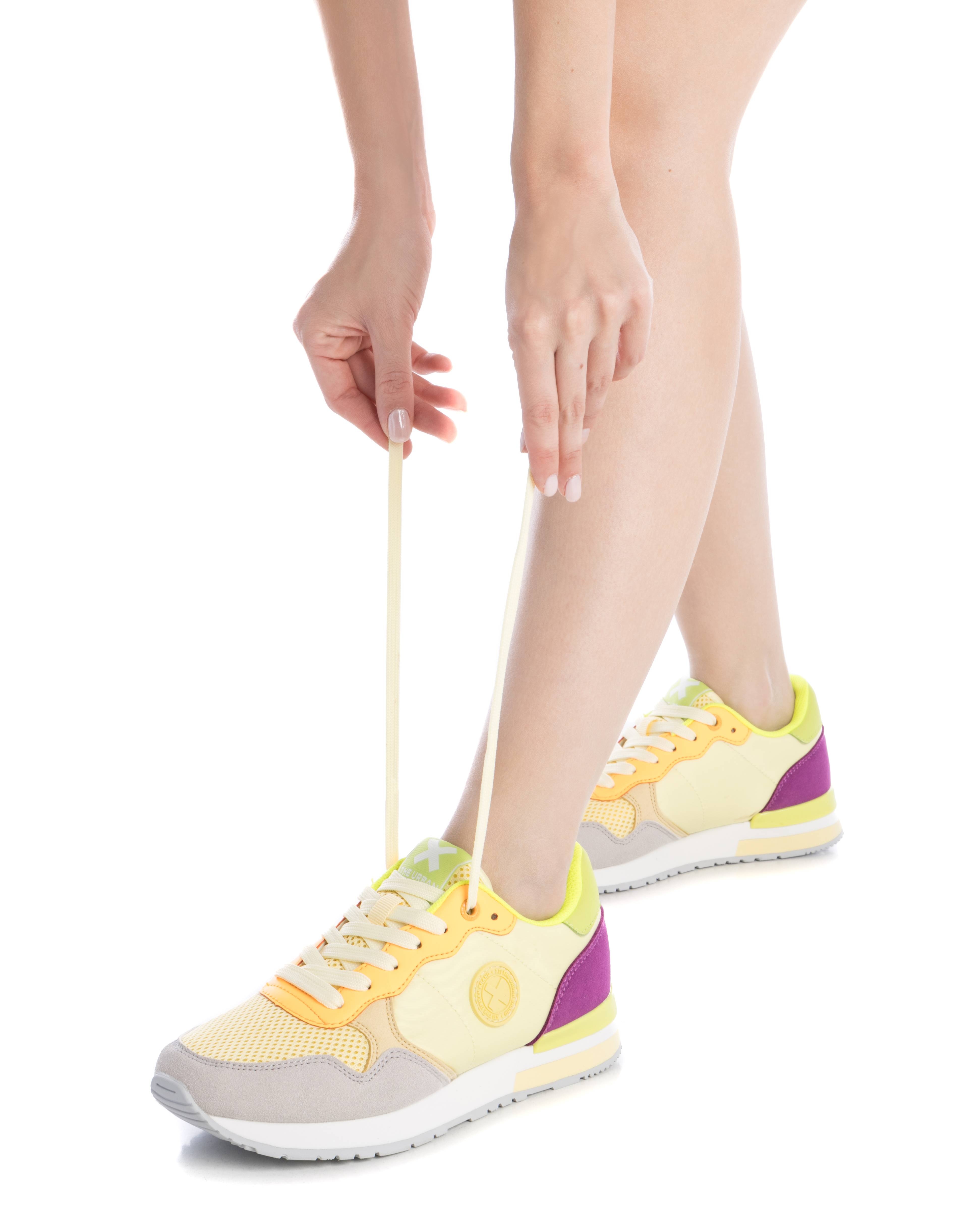 Sapatilhas Desportivas com Atacadores Amarelo-2