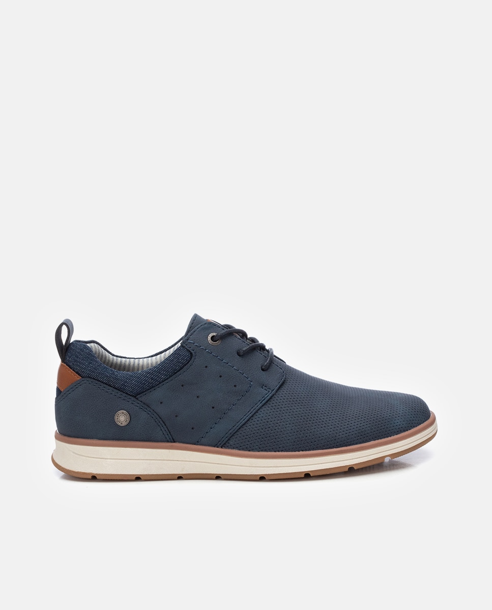 Imagem 0 de Sapatos com Atacadores e Sola de Borracha