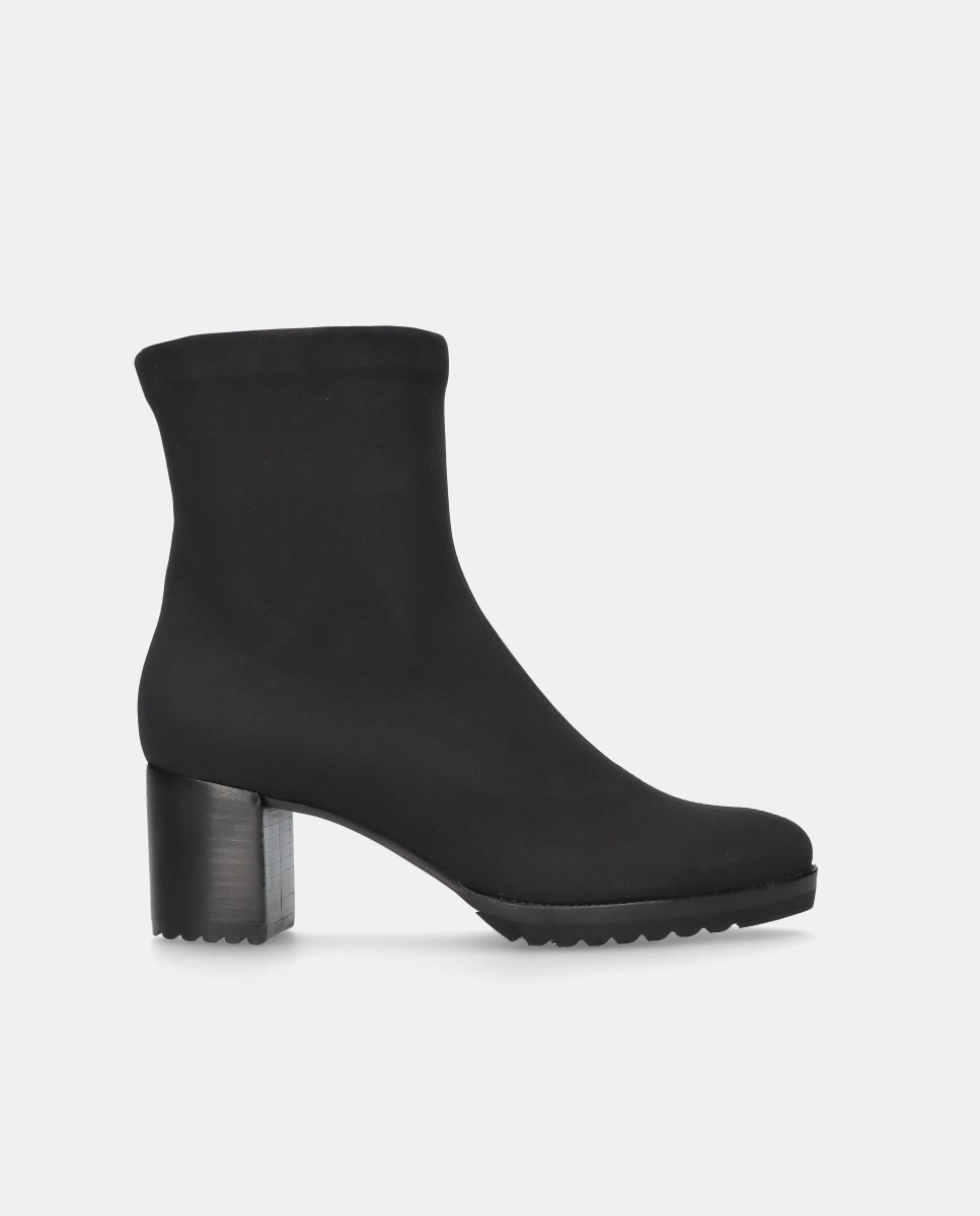 Botins Cindy em Tecido Elástico em Preto Preto-1