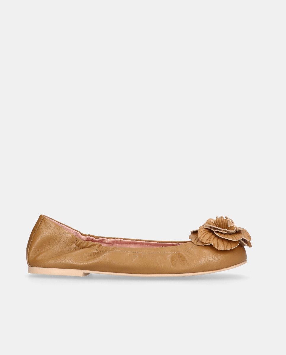 Imagem 0 de Sabrinas Rosario em Napa com Flor