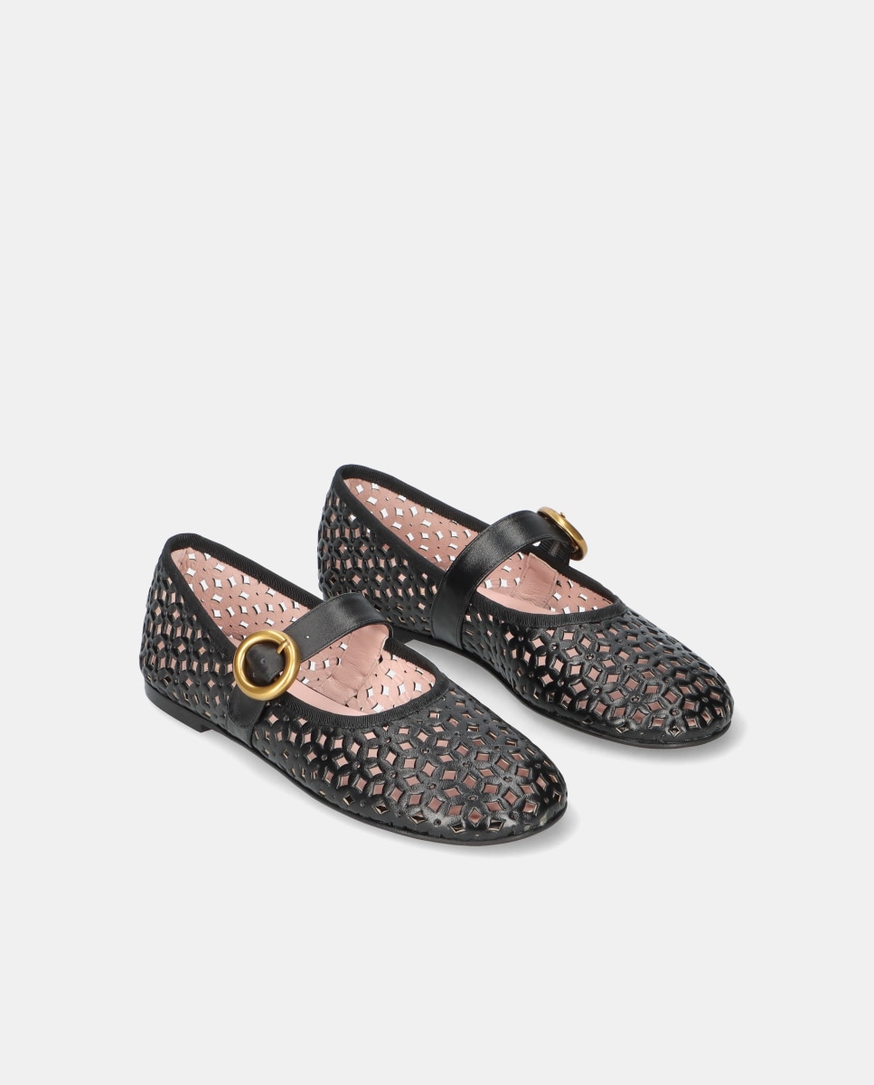 Sabrinas em Napa Recortada com Pulseira Preto-2