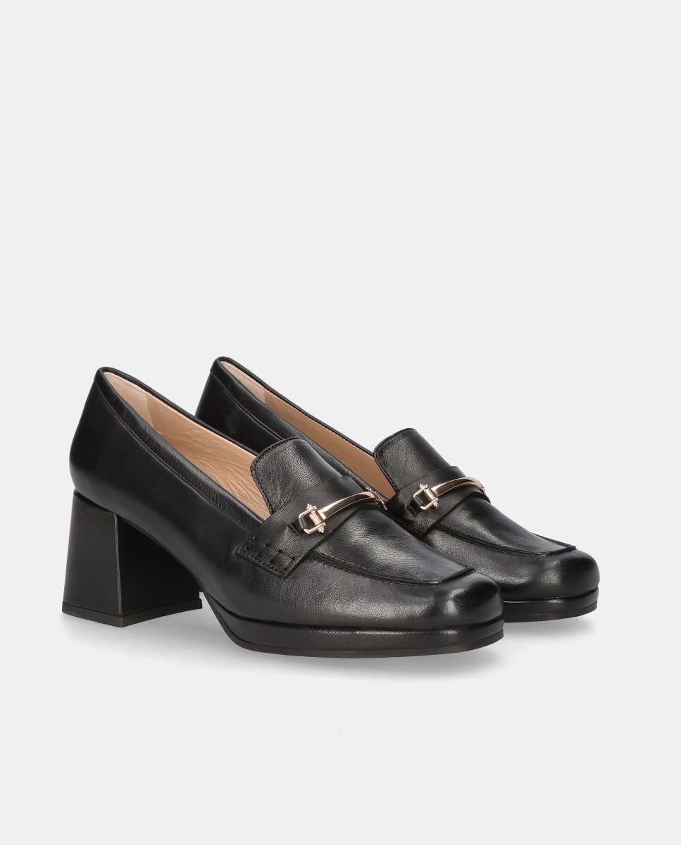 Sapatos de Salto Gillian em Napa com Fivela Preto-2