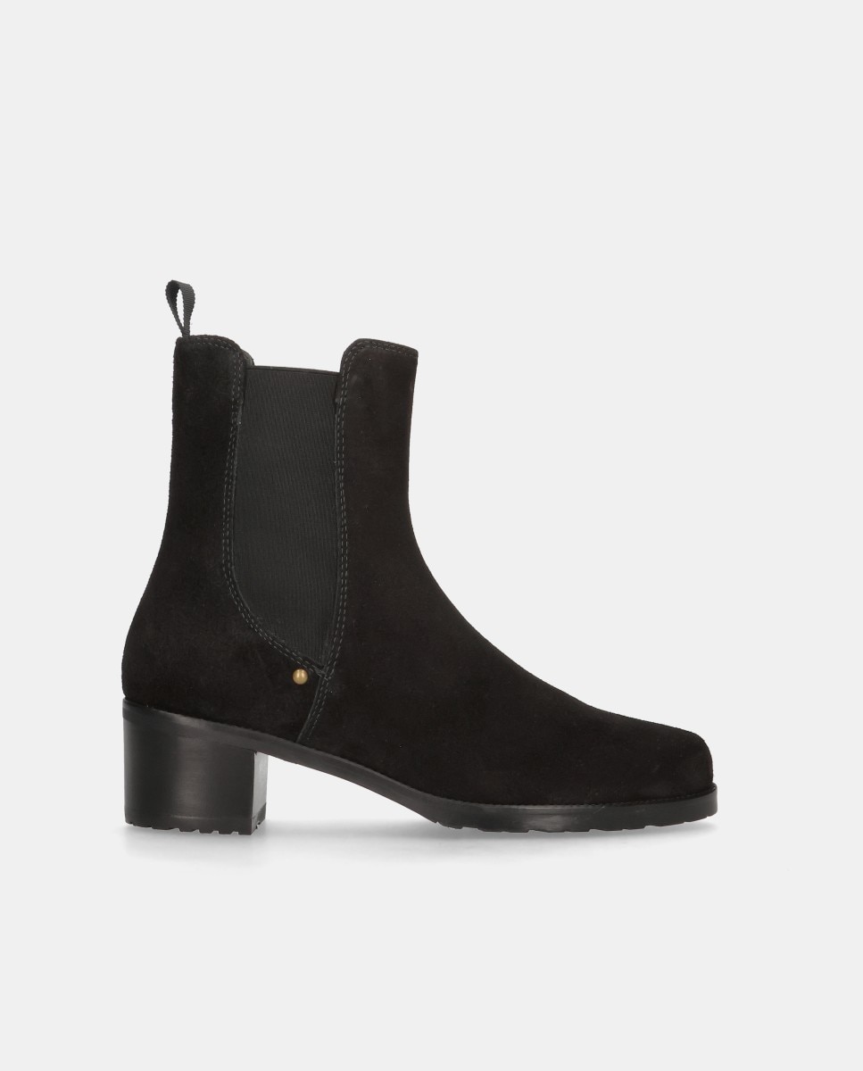 Botins Claudette em Camurça Preto-1