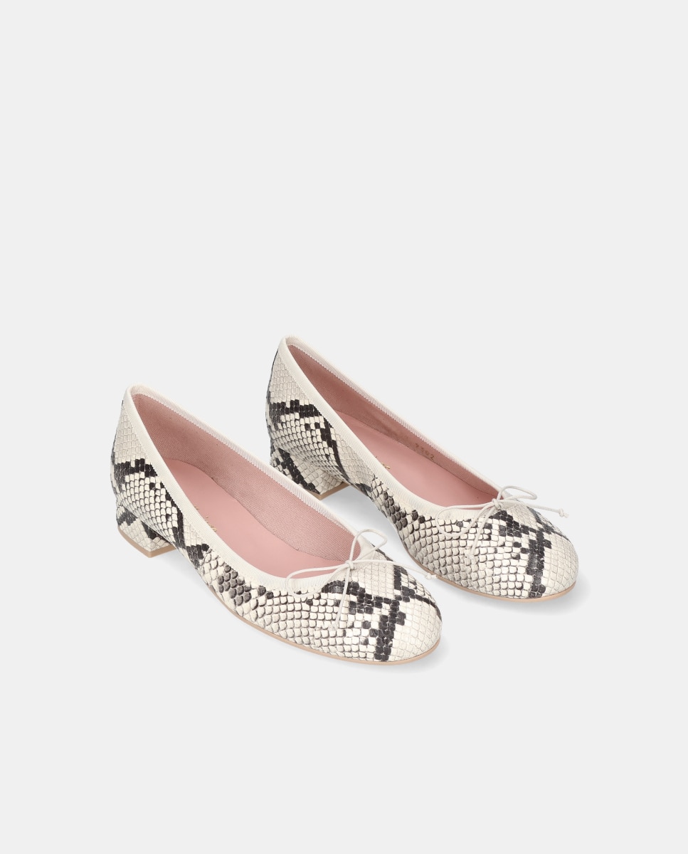 Sabrinas Gretschen em Napa com Estampado de Serpente Multicolor-2
