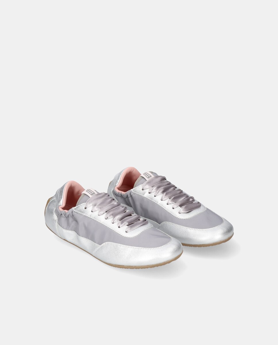 Sapatilhas Básicas Blue em Pele e Nylon Prata metalizada-2