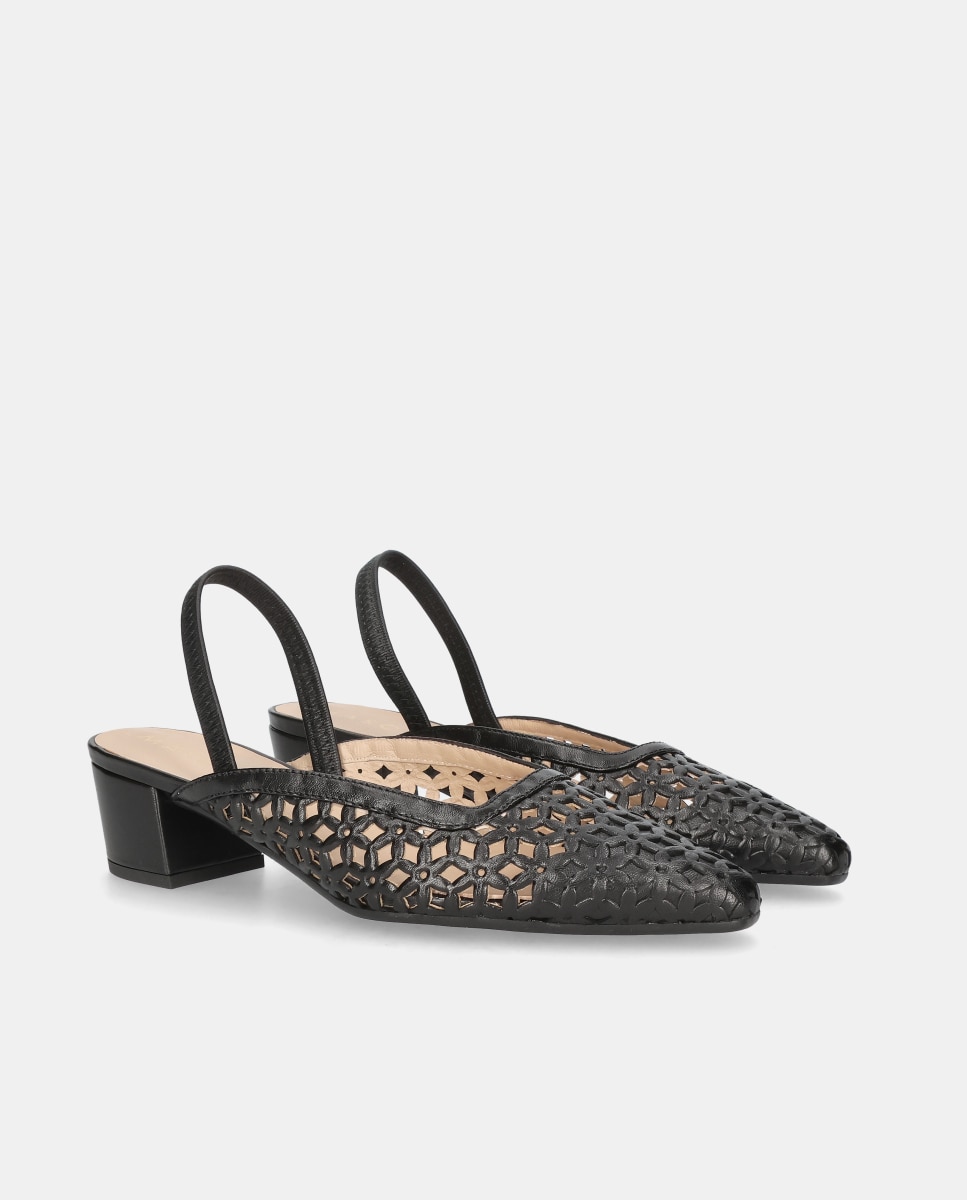 Sapatos de Salto Greta em Napa Perfurada Preto-2
