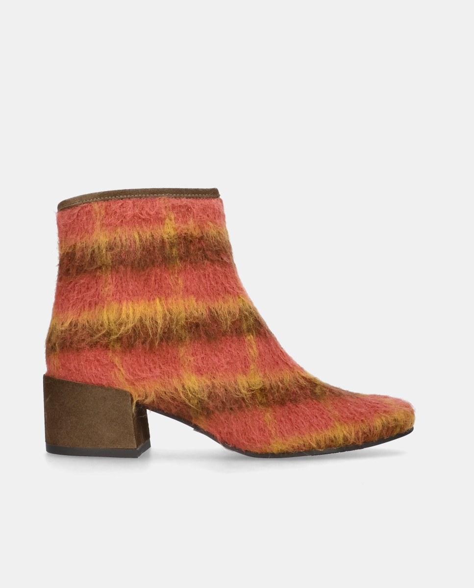 Botins Jendayi em Tecido Efeito Lã Rosa-1