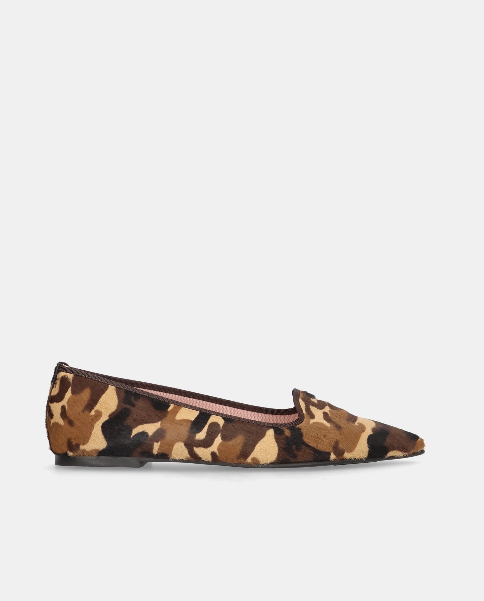 Imagem 0 de Mocassins Paris em Pelo com Estampado Camuflagem