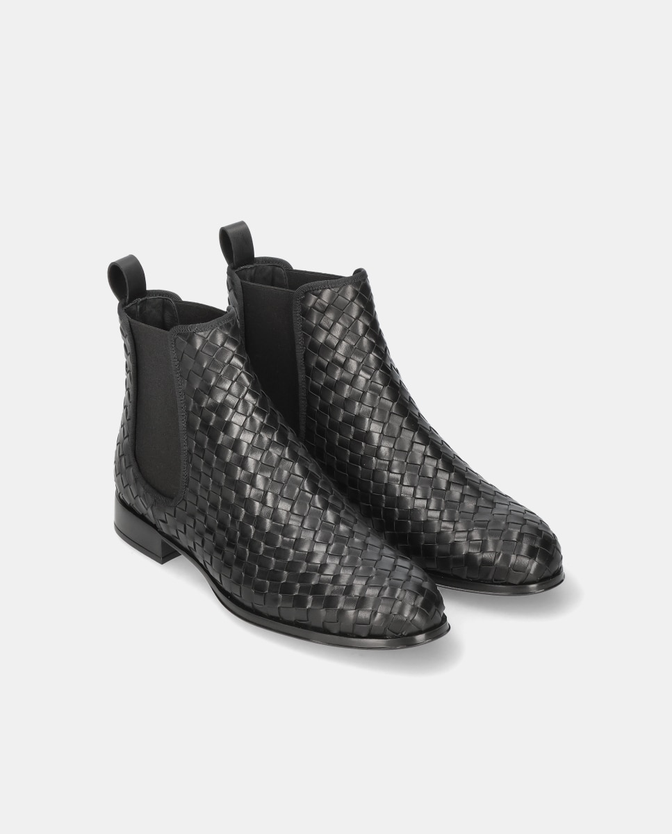 Botins Pat em Napa Entrelaçada Preto-2