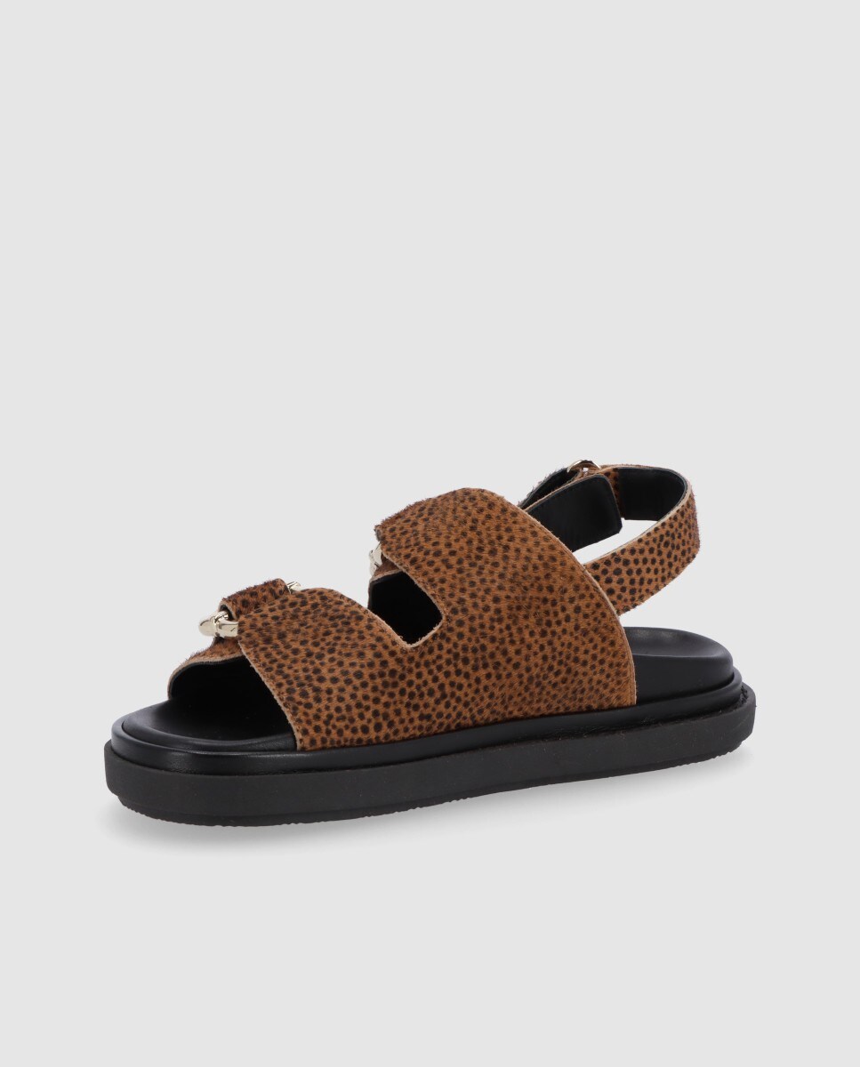 Sandálias Rasas de Pele com Fivelas Castanho-claro-3