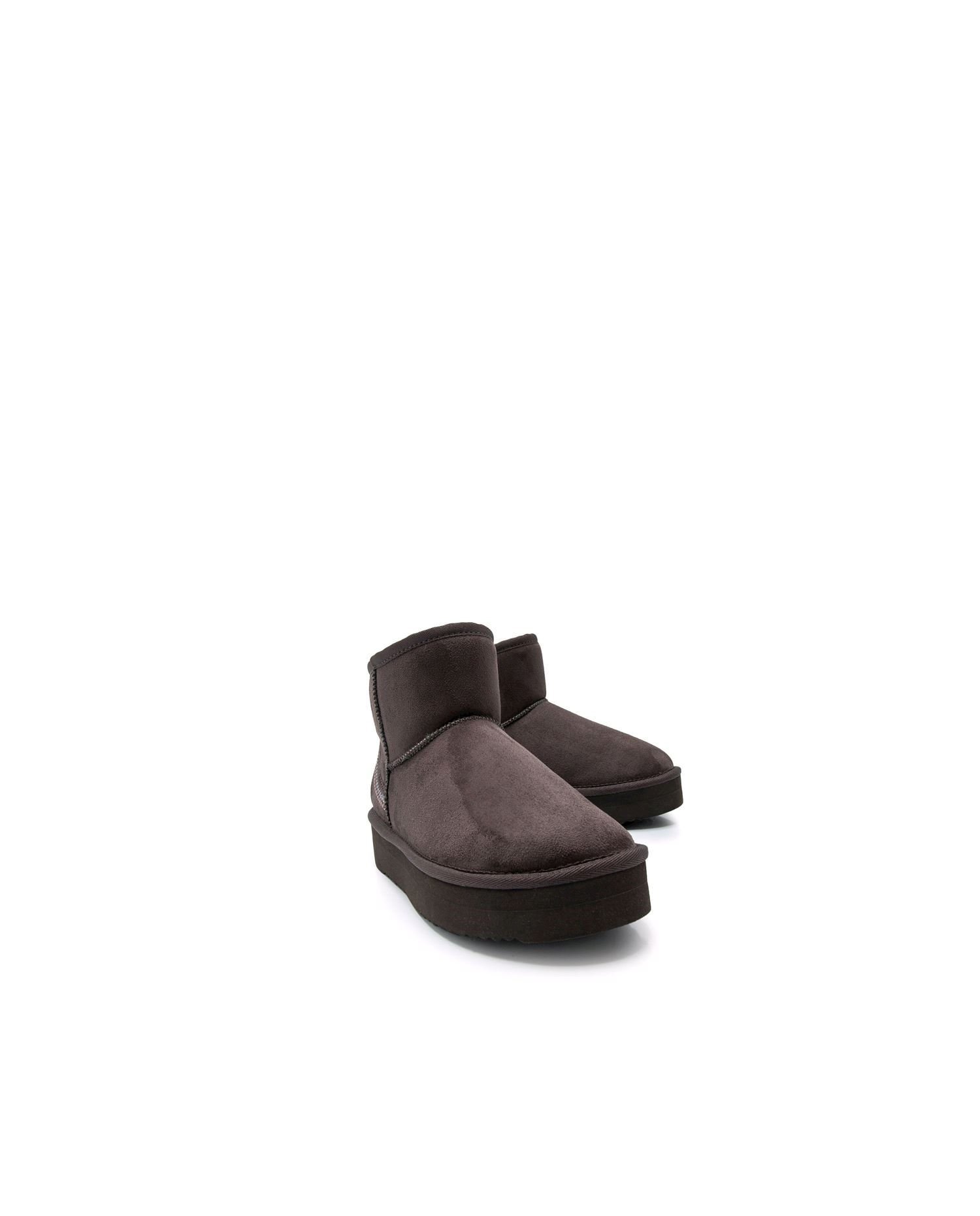 Botas com Forro de Pelo e Detalhe de Laço MTNG Carbono-6