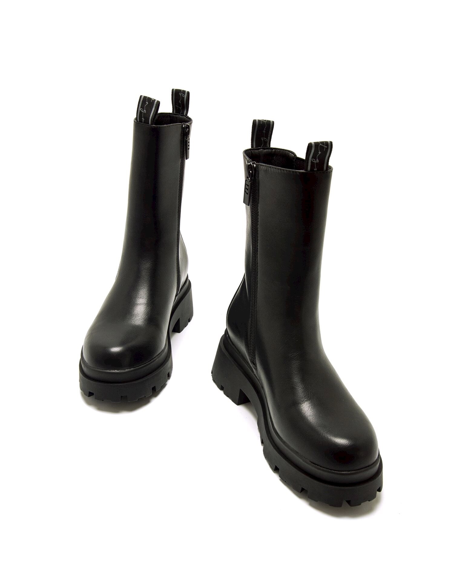 Botins Estilo Biker com Piso Grosso Preto-4