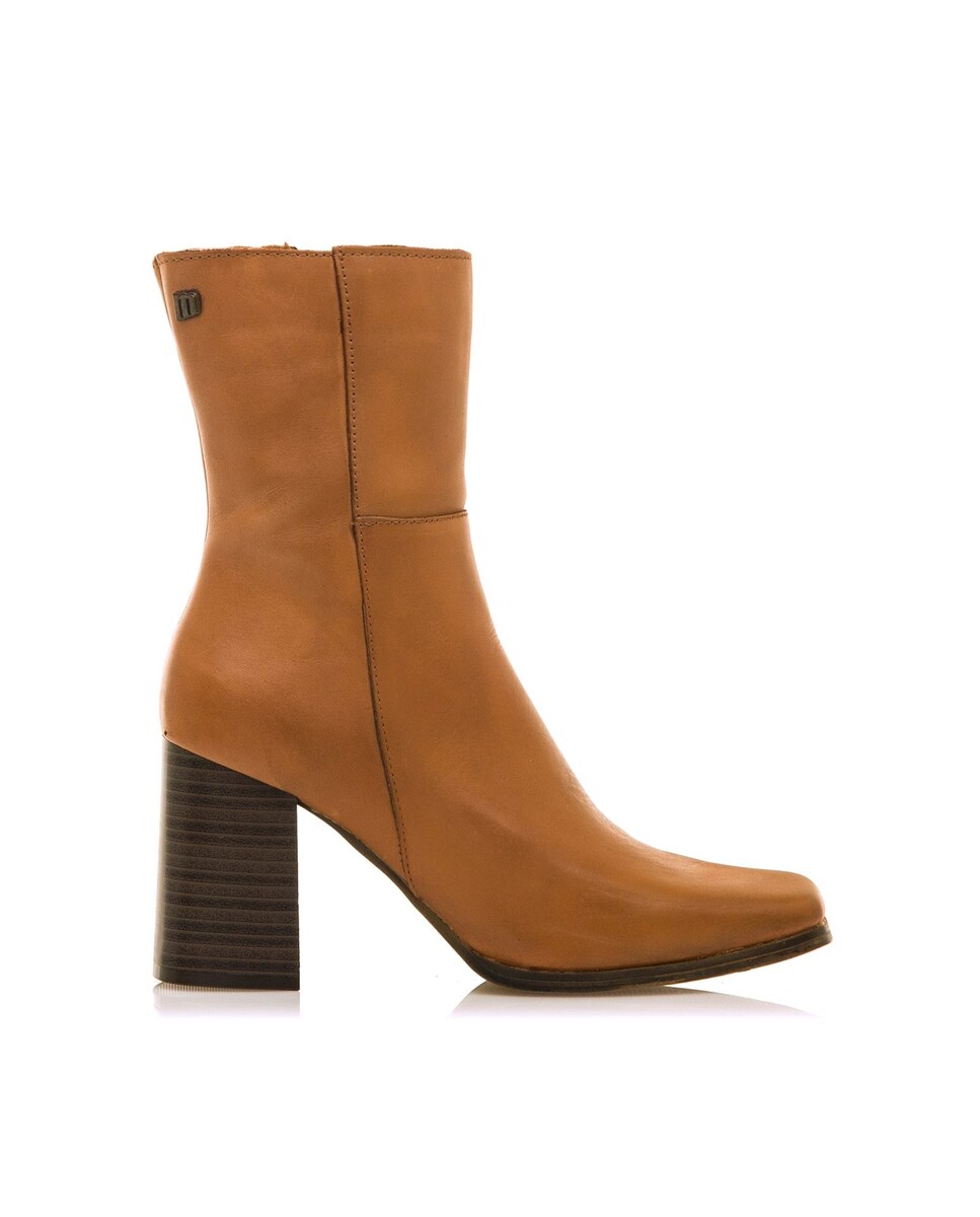 Botins Básicos de Salto em Pele Castanho-claro-1