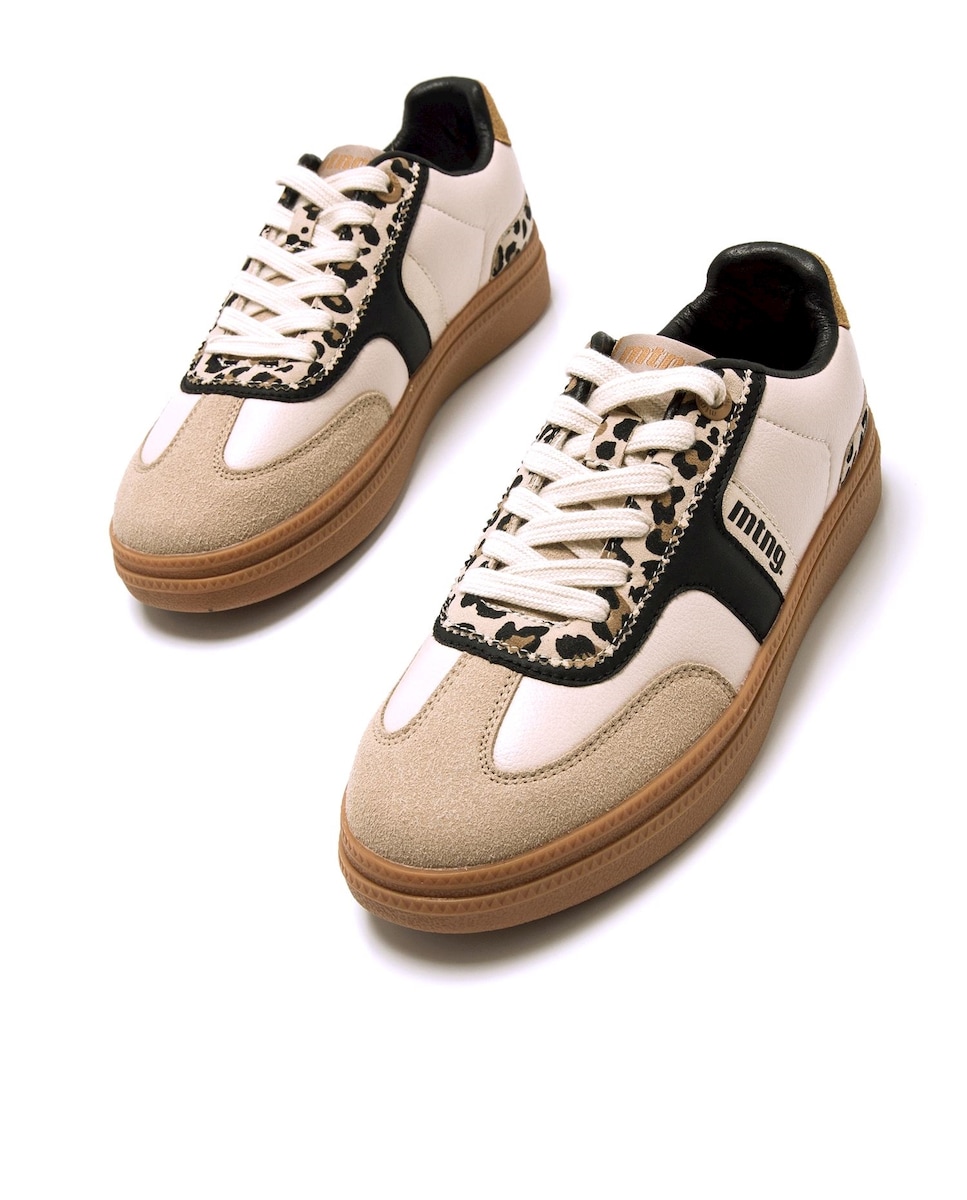 Sapatilhas Cumbia Estilo Bamba com Logotipo Natural-2