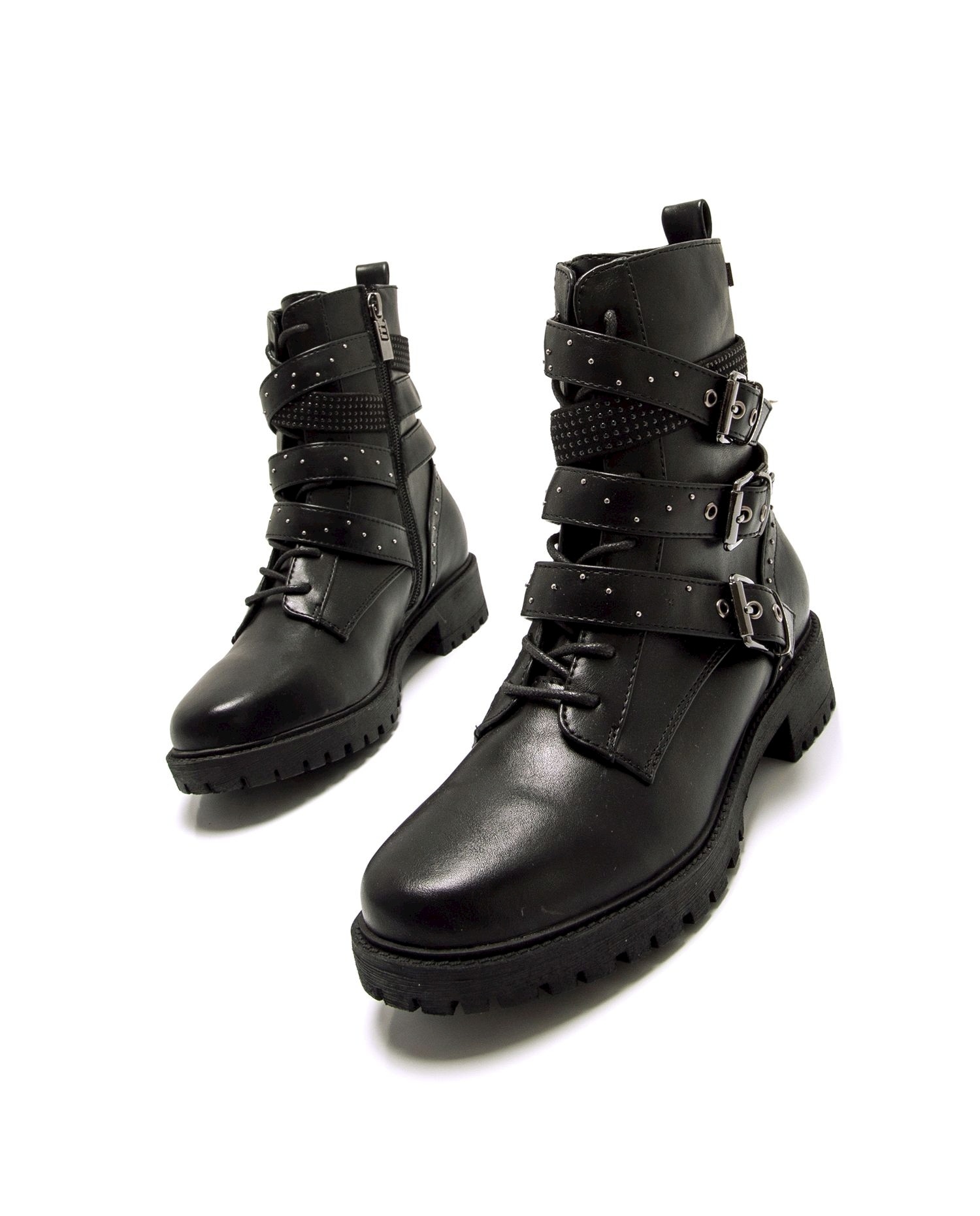 Imagem 0 de Botins Biker com Detalhes de Tiras e Tachas