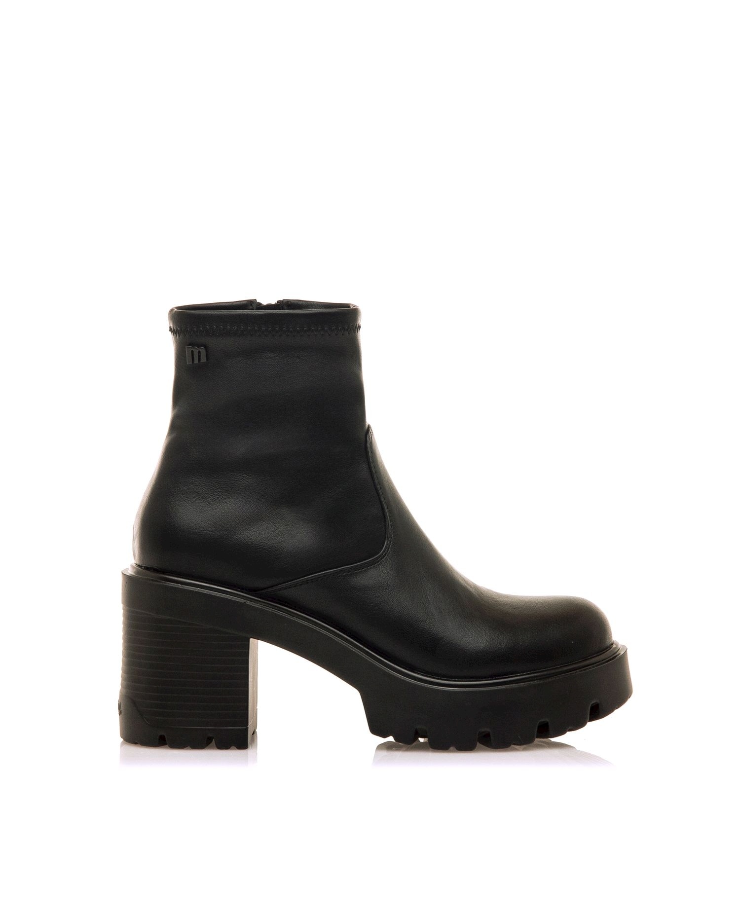 Botins Básicos com Salto Grosso e Plataforma Preto-1