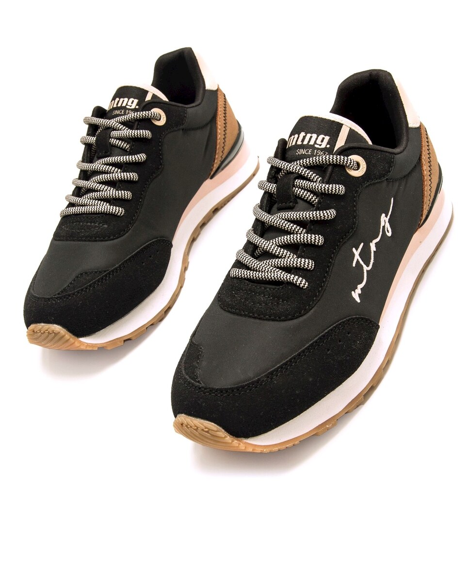 Sapatilhas Desportivas Tipo Running Baixas com Atacadores Preto-2