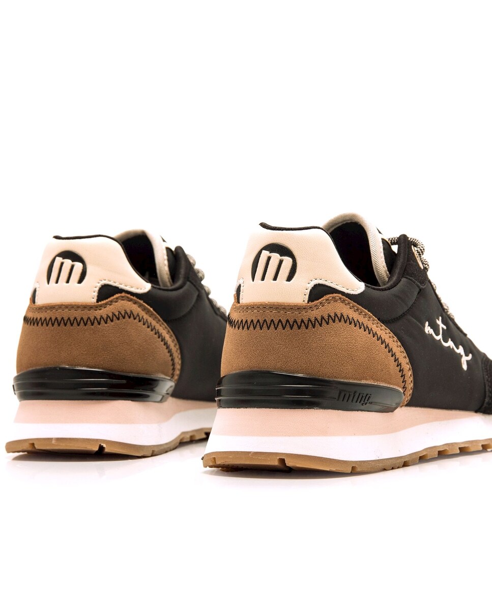 Sapatilhas Desportivas Tipo Running Baixas com Atacadores Preto-3