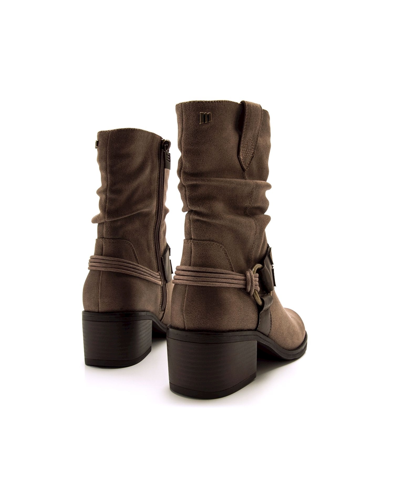 Botins Básicos de Salto com Detalhe de Tira Castanho-3