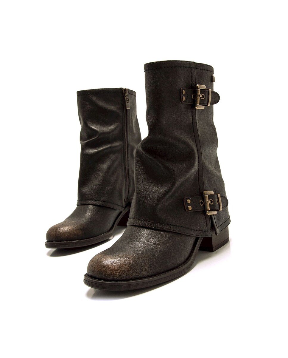 Botins Básicos com Cano Coberto e Fivelas Preto-2