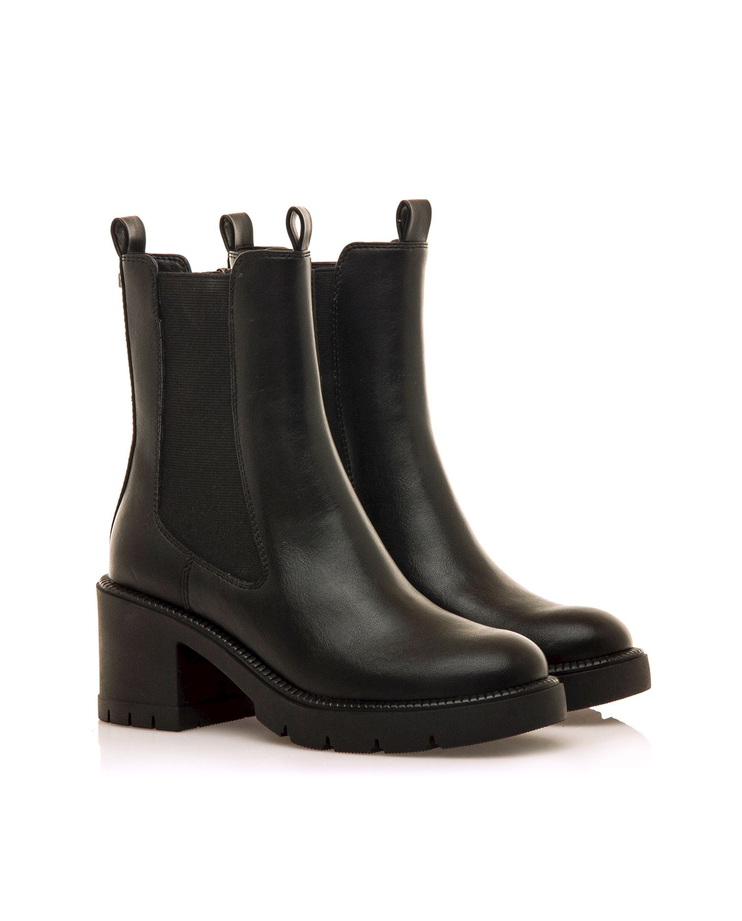 Botins Básicos com Tacão Largo e Elástico na Lateral Preto-4