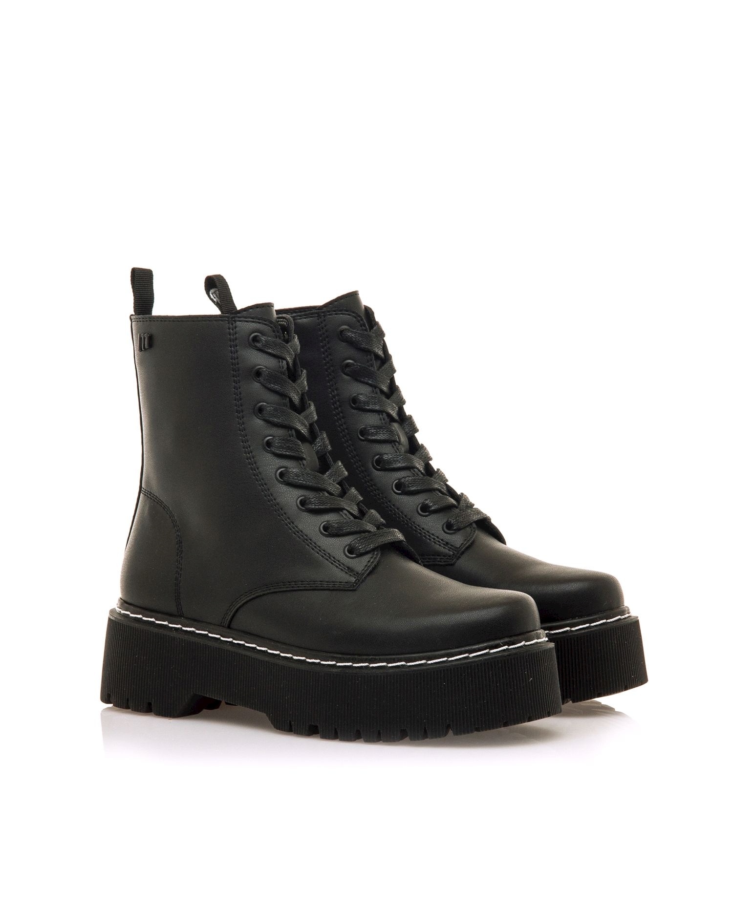 Botins Estilo Militar com Sola Grossa Preto-5