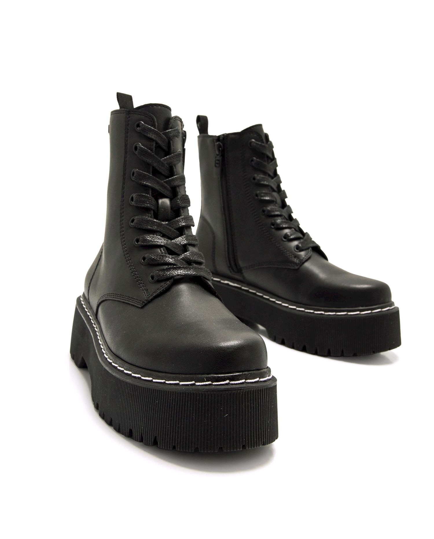 Botins Estilo Militar com Sola Grossa Preto-6