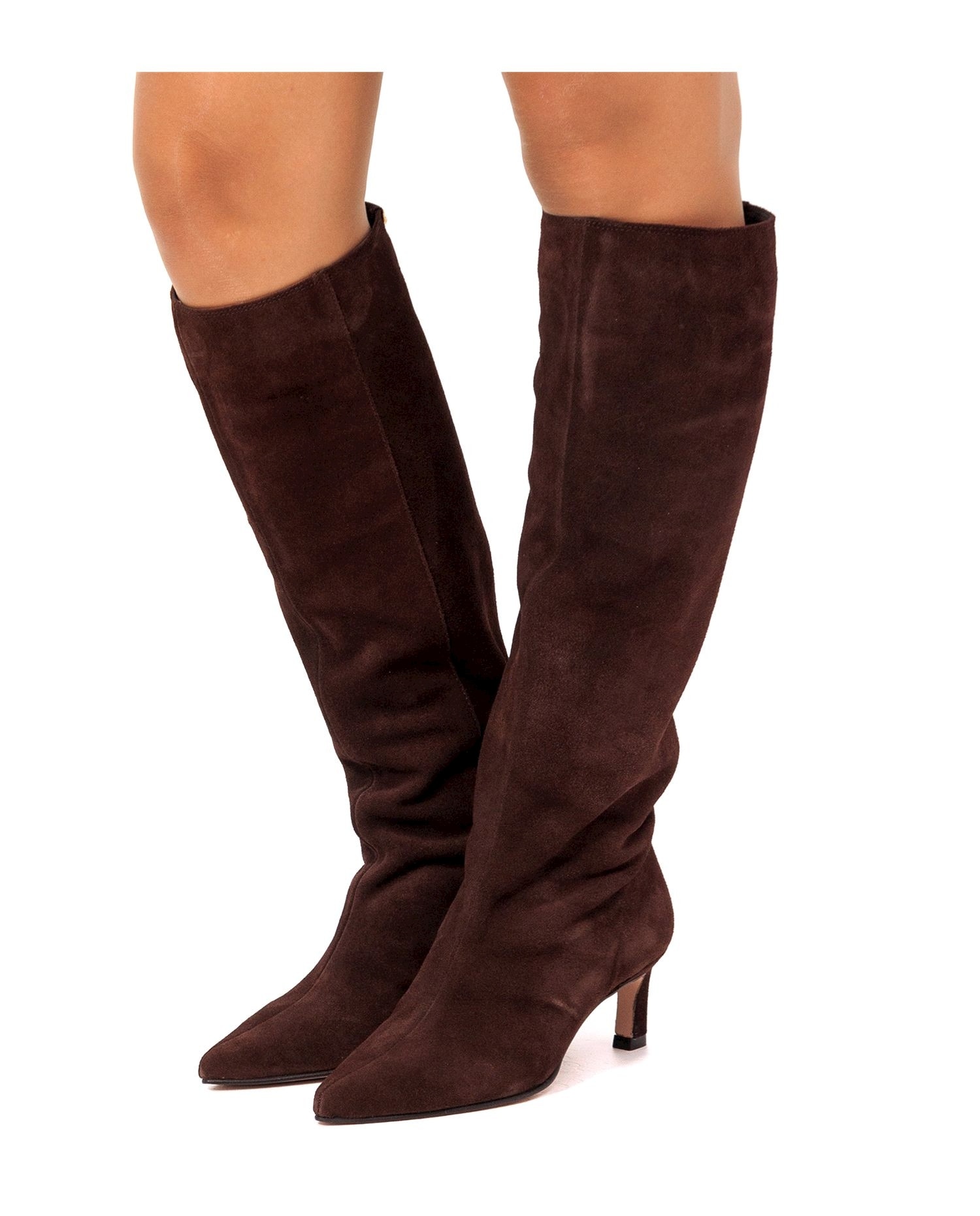 Botas Altas em Pele com Salto Fino Moca-3