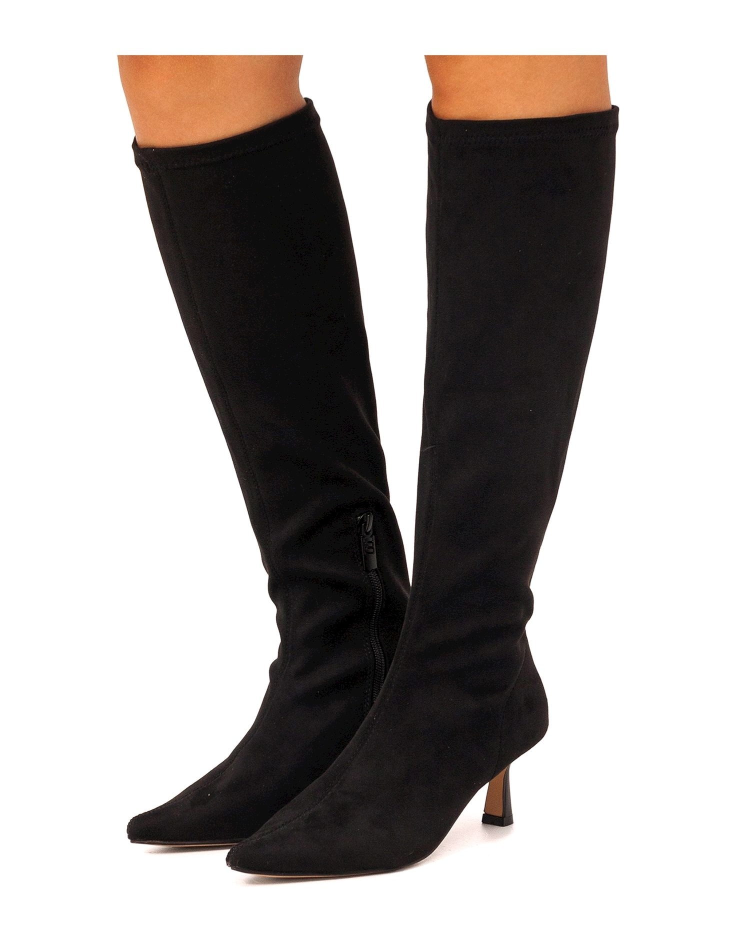 Botas Altas com Salto Fino e Cano Stretch Preto-3