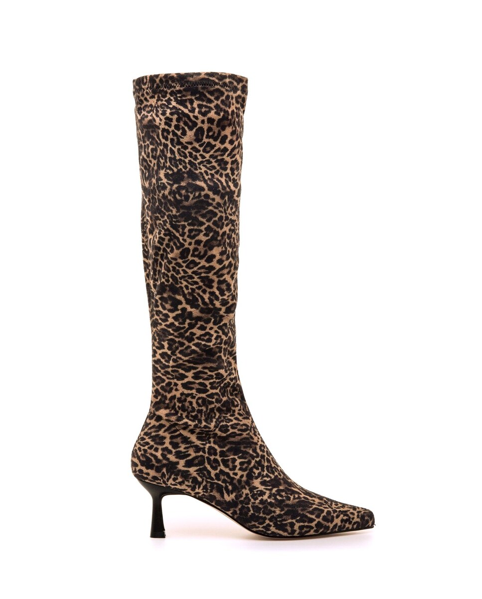 Botas Básicas com Salto Fino e Cano Stretch Castanho-escuro-1