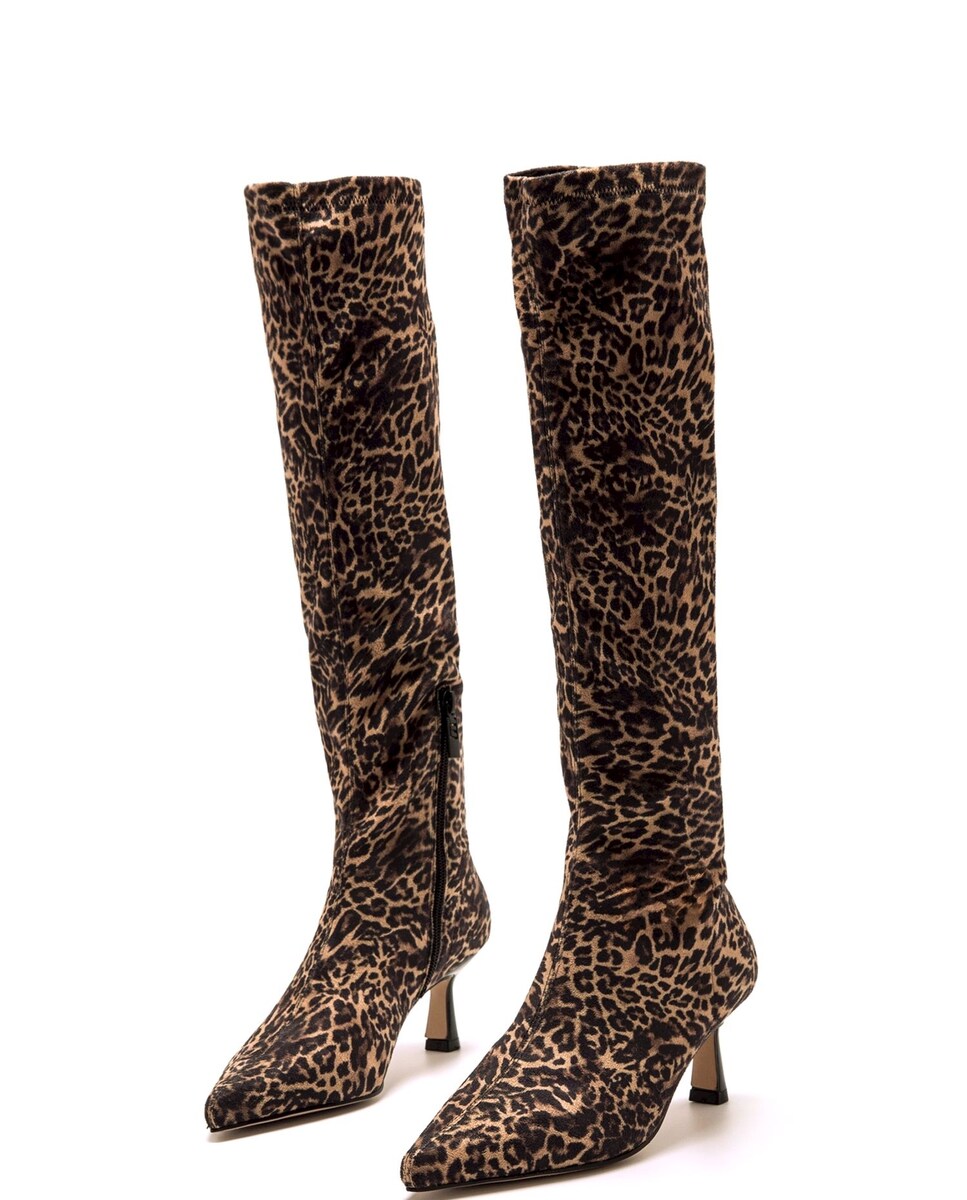 Botas Básicas com Salto Fino e Cano Stretch Castanho-escuro-2