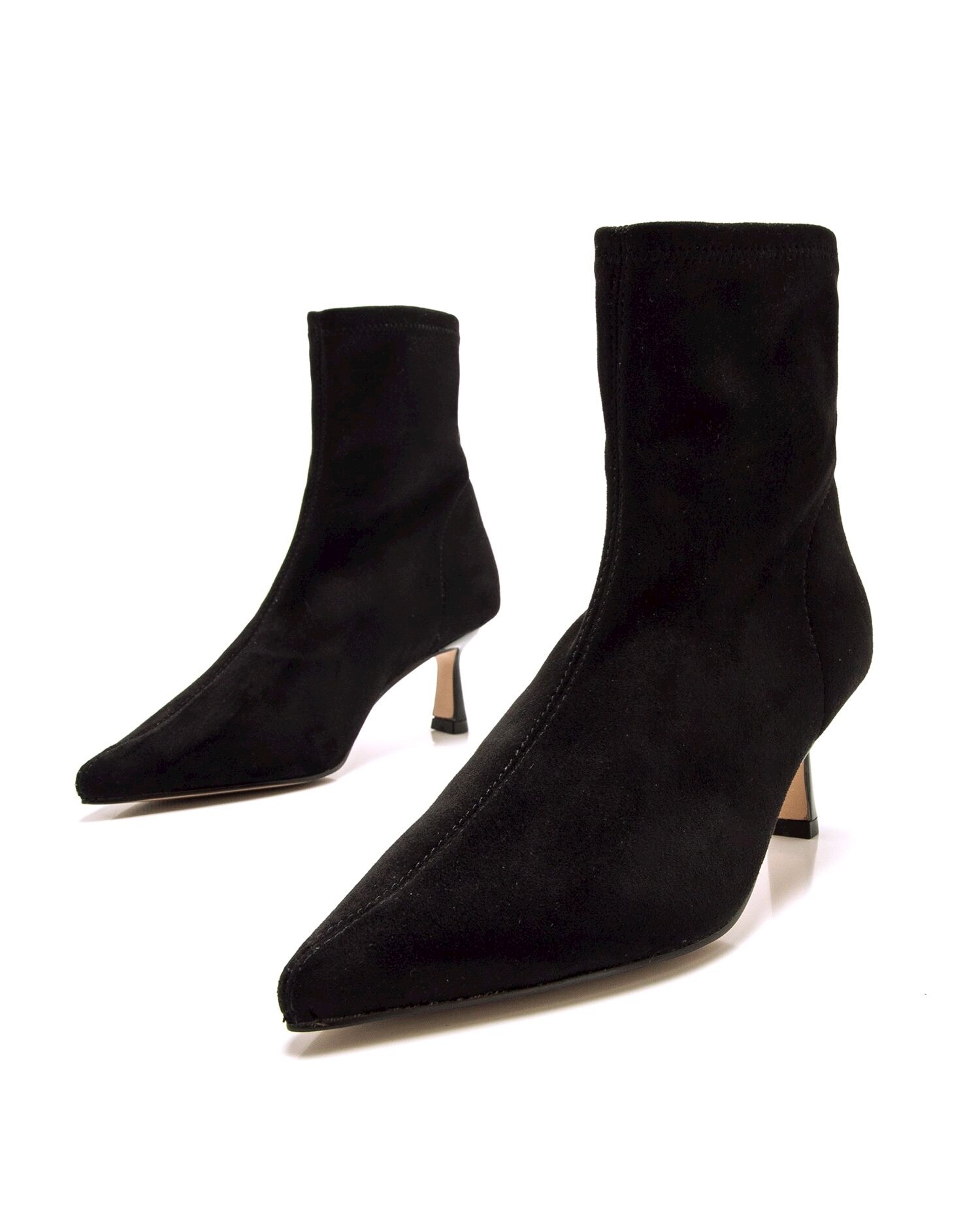 Botins Básicos com Salto Fino e Tecido Stretch Preto-2