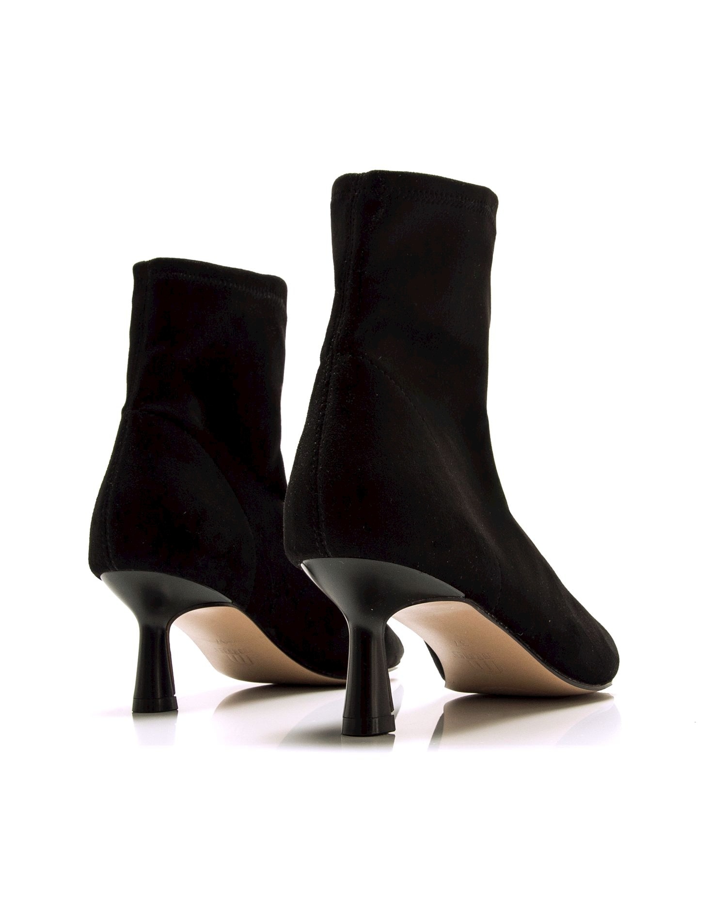 Botins Básicos com Salto Fino e Tecido Stretch Preto-3