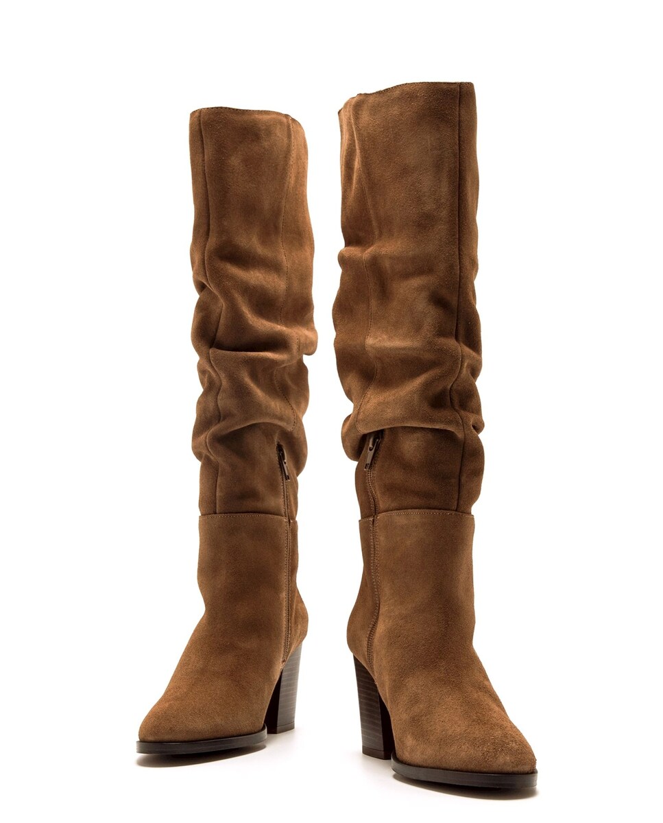 Botas Altas de Salto em Pele de Camurça com Cano Franzido Castanho-4
