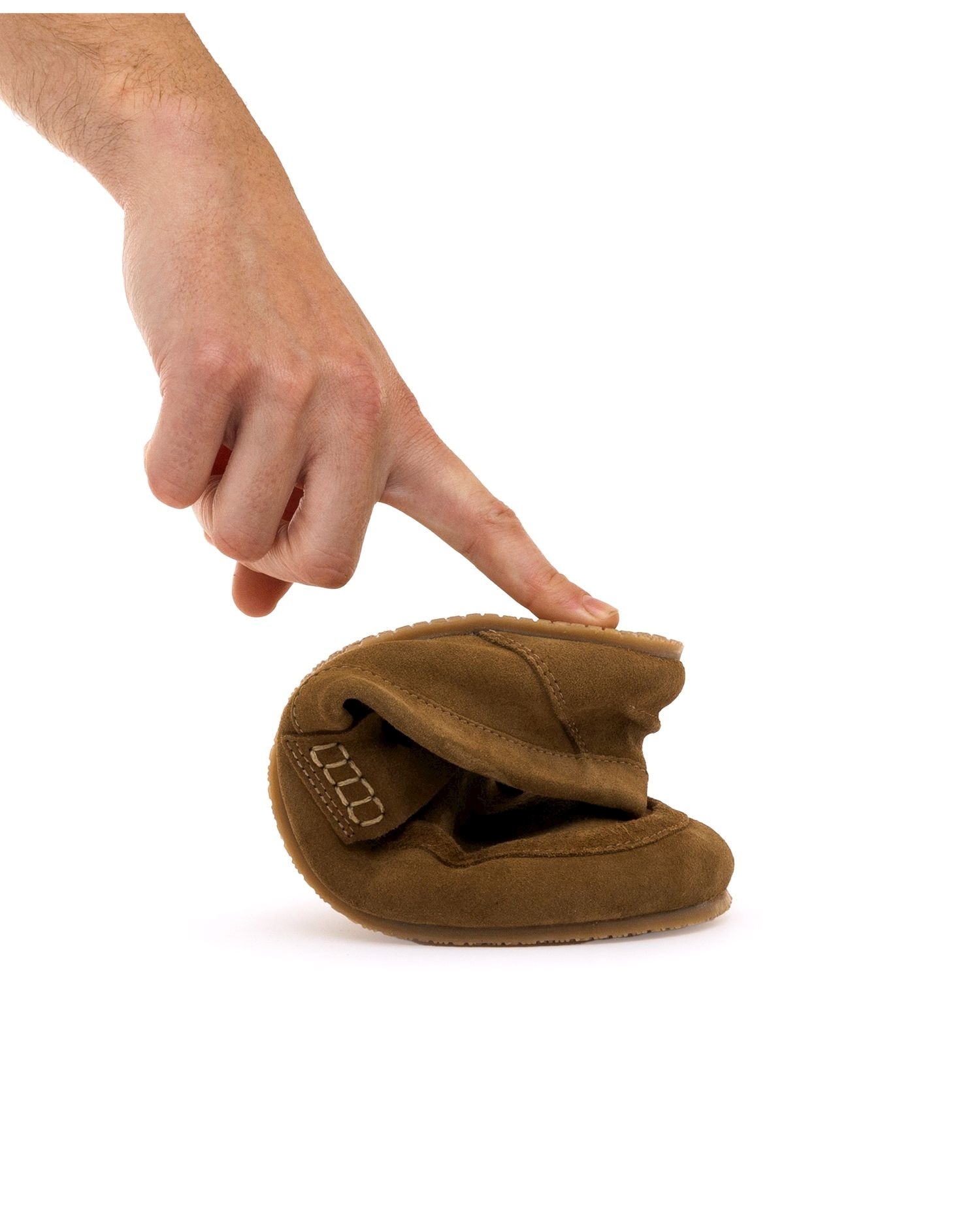 Mocassins em Pele de Camurça com Piso Respeitoso Castanho-5