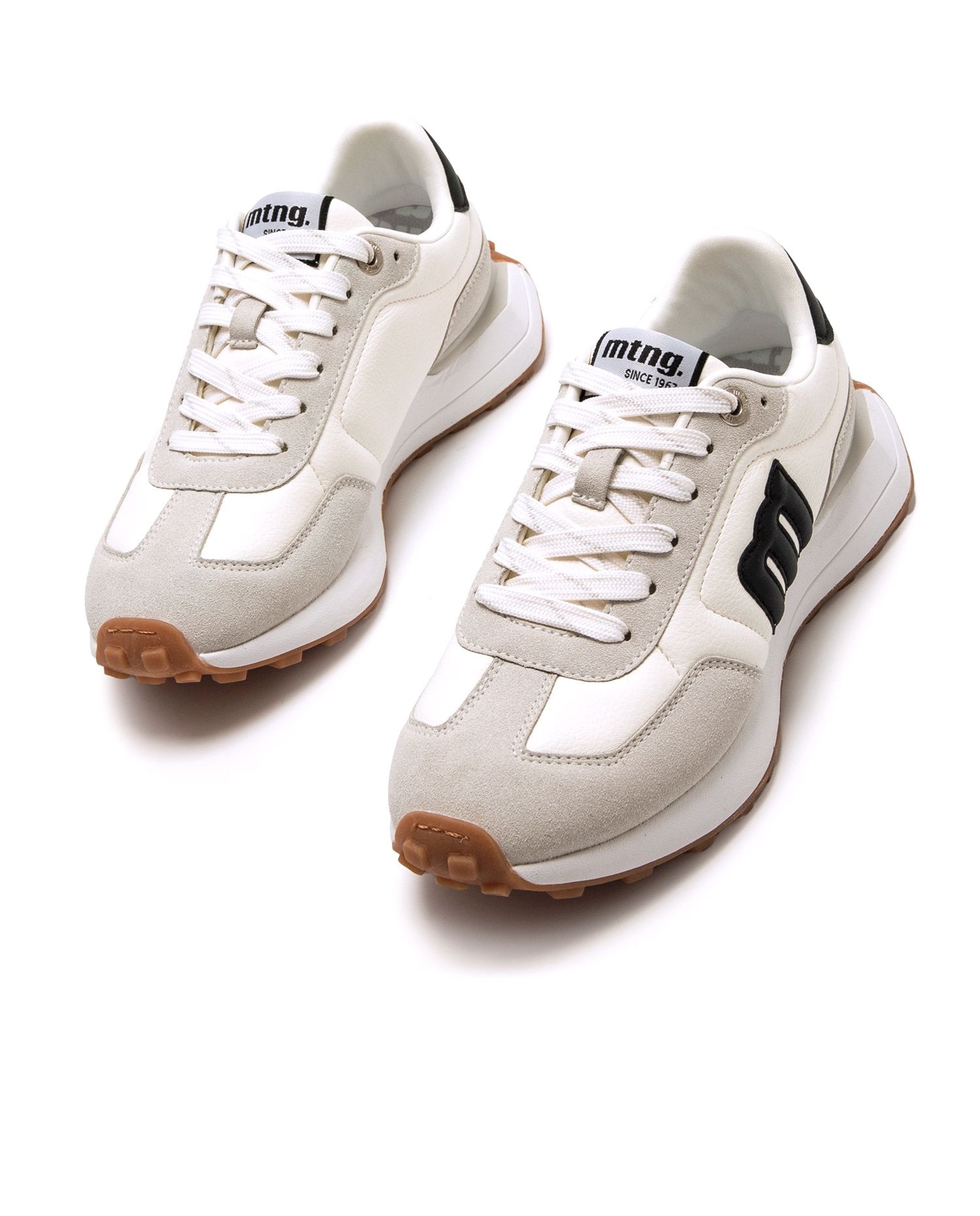 Sapatilhas Desportivas com Sola Serrilhada Branco / Preto-2