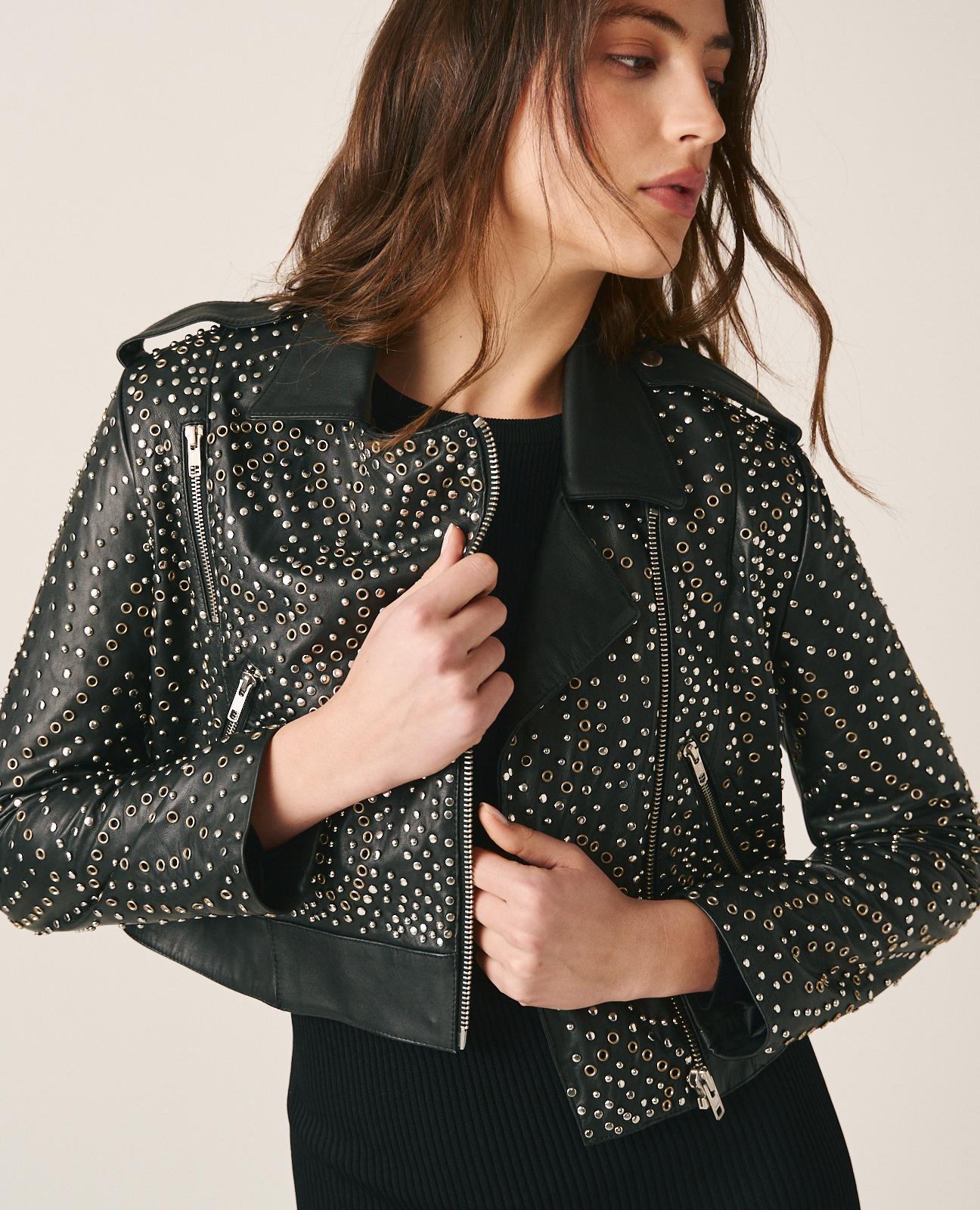 Blusão Biker com Tachas de Furo e Fecho Zip Preto-5