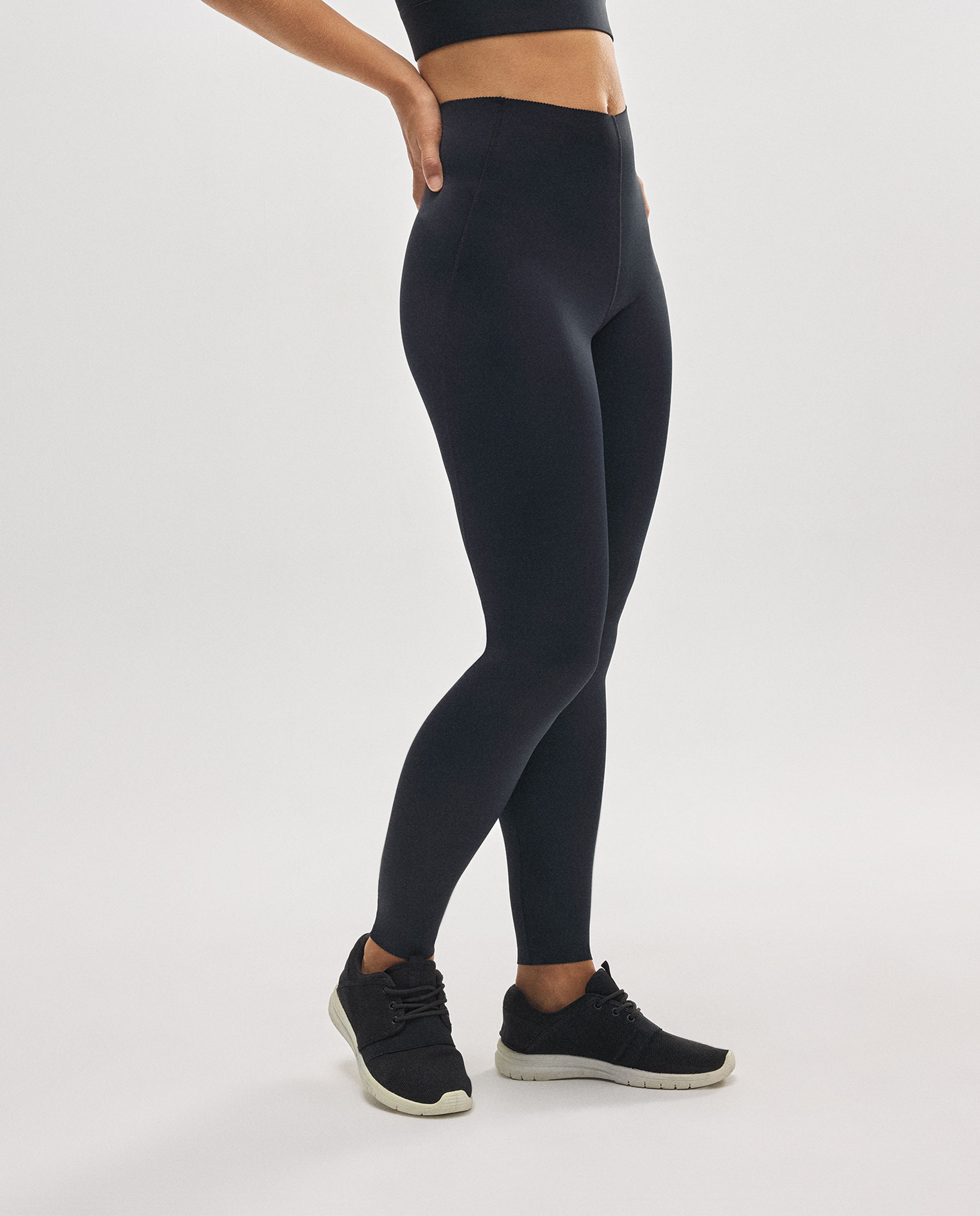 Leggings Desportivos Compressive Compridos Ventre Plano Preto-3