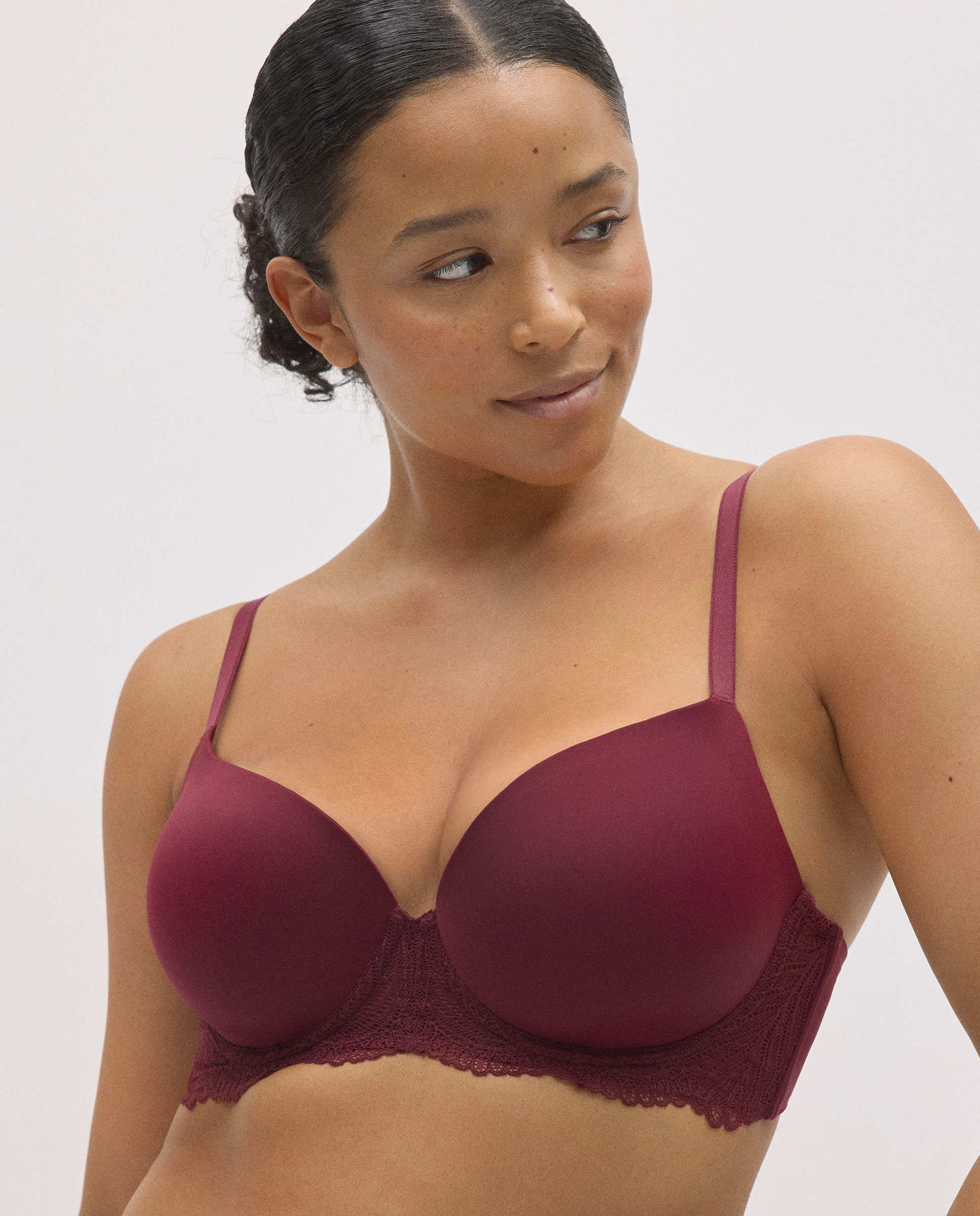 Imagem 0 de Soutien com Aro com Forro de Renda Copas B e C