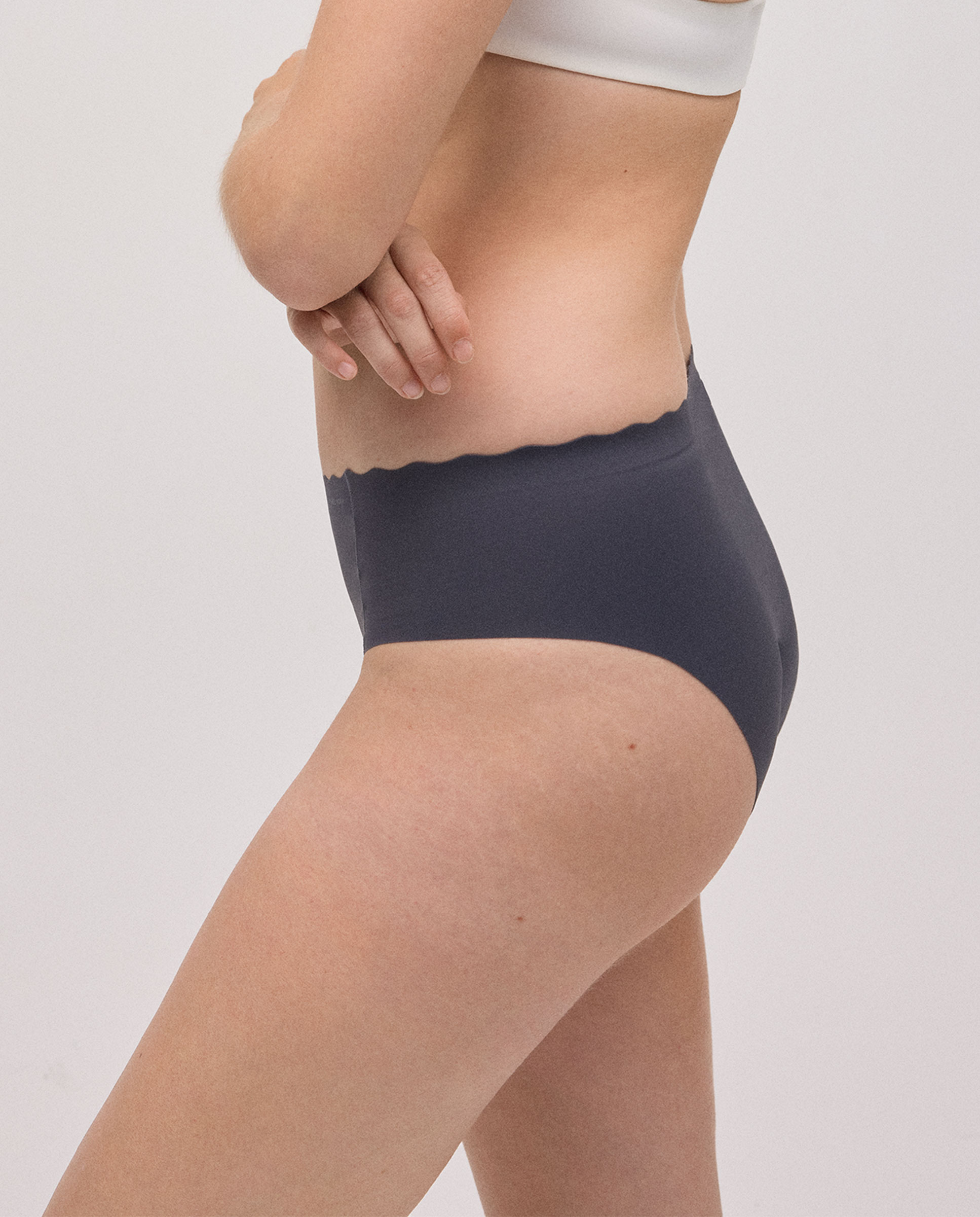 Cueca Midi Láser com Cós Ondulado Cinzento-escuro-2