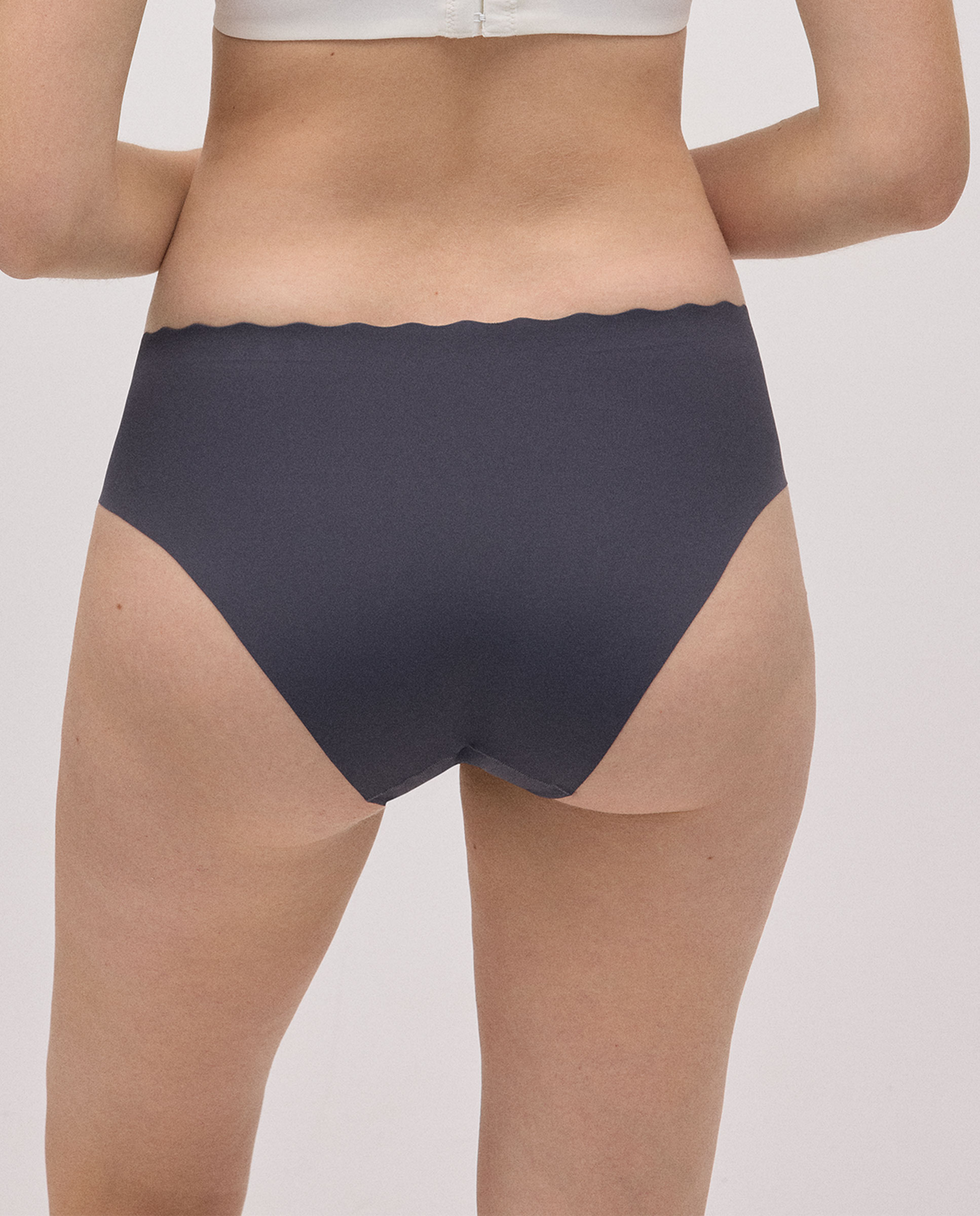 Cueca Midi Láser com Cós Ondulado Cinzento-escuro-3